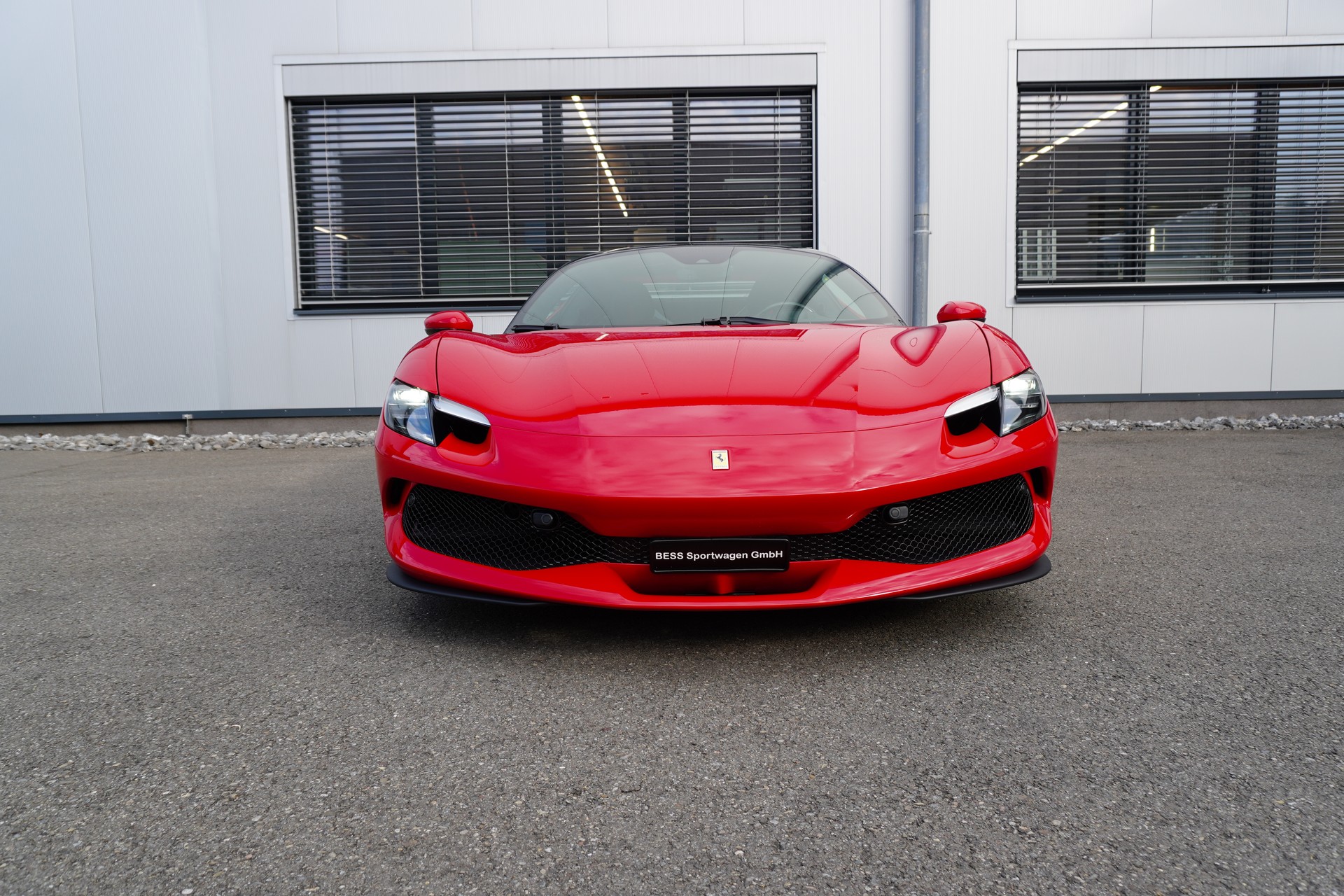FERRARI 296 GTS-image-3