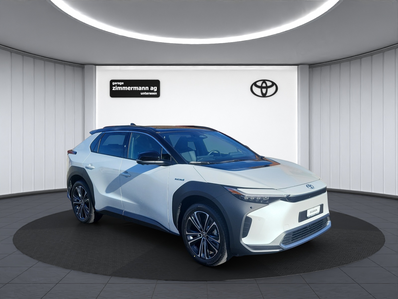 TOYOTA bZ4X Premium AWD-image-2