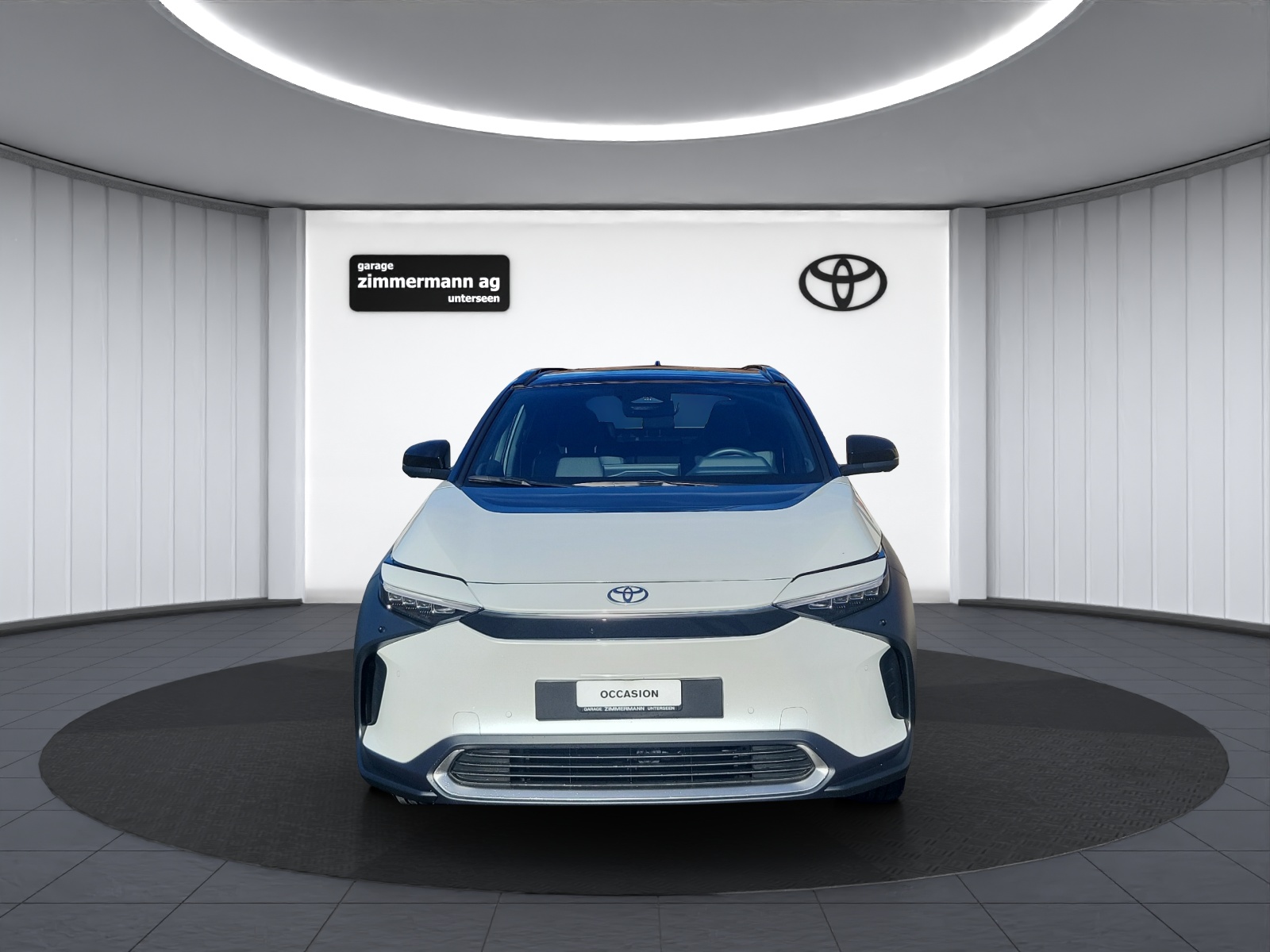 TOYOTA bZ4X Premium AWD-image-1