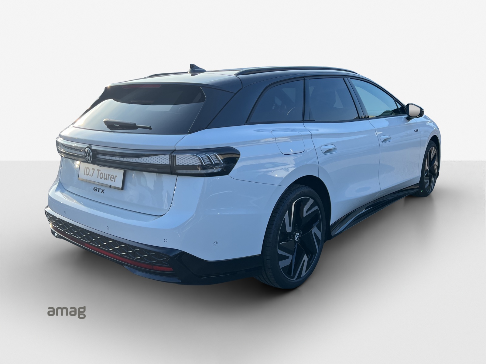 VW ID.7 Tourer GTX 86 kWh GTX 4 Motion-image-4