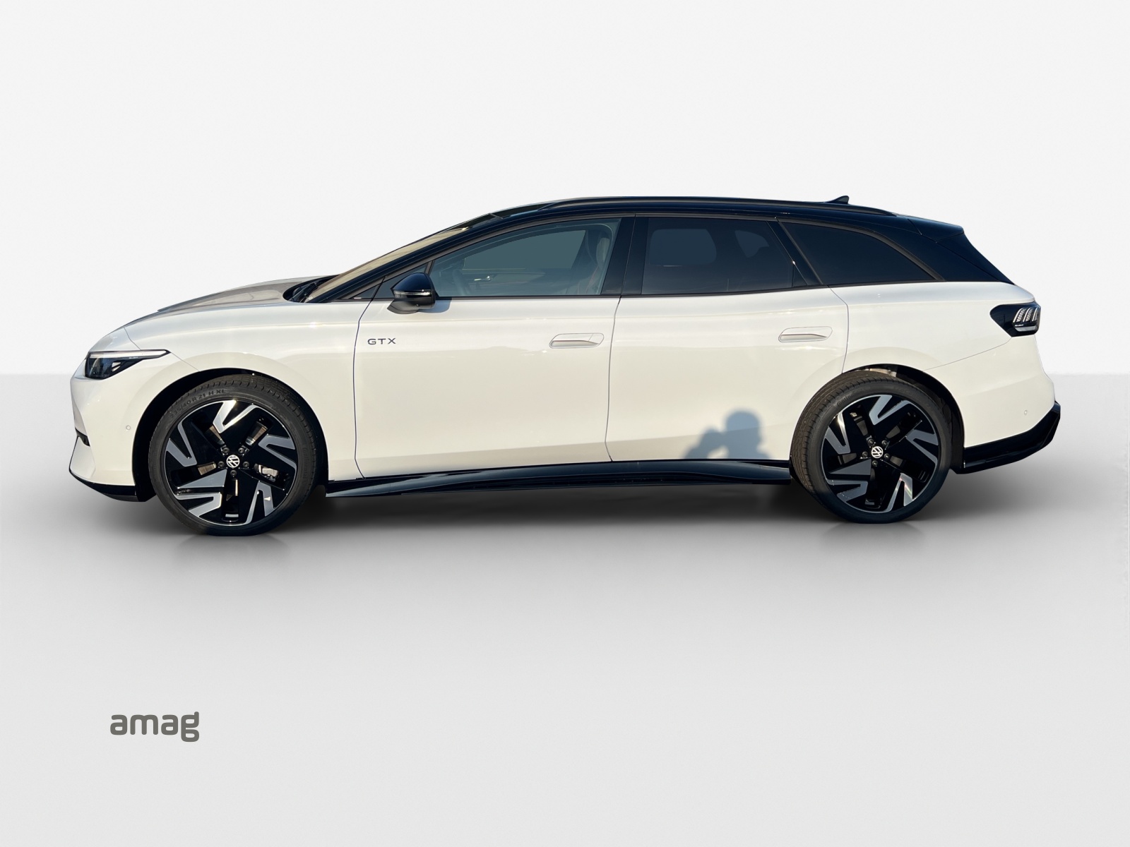 VW ID.7 Tourer GTX 86 kWh GTX 4 Motion-image-1