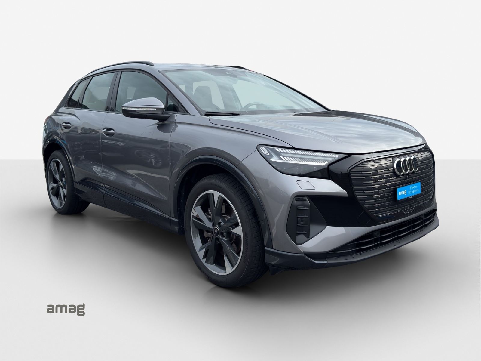 AUDI Q4 e-tron 45 Attraction quattro-image-5