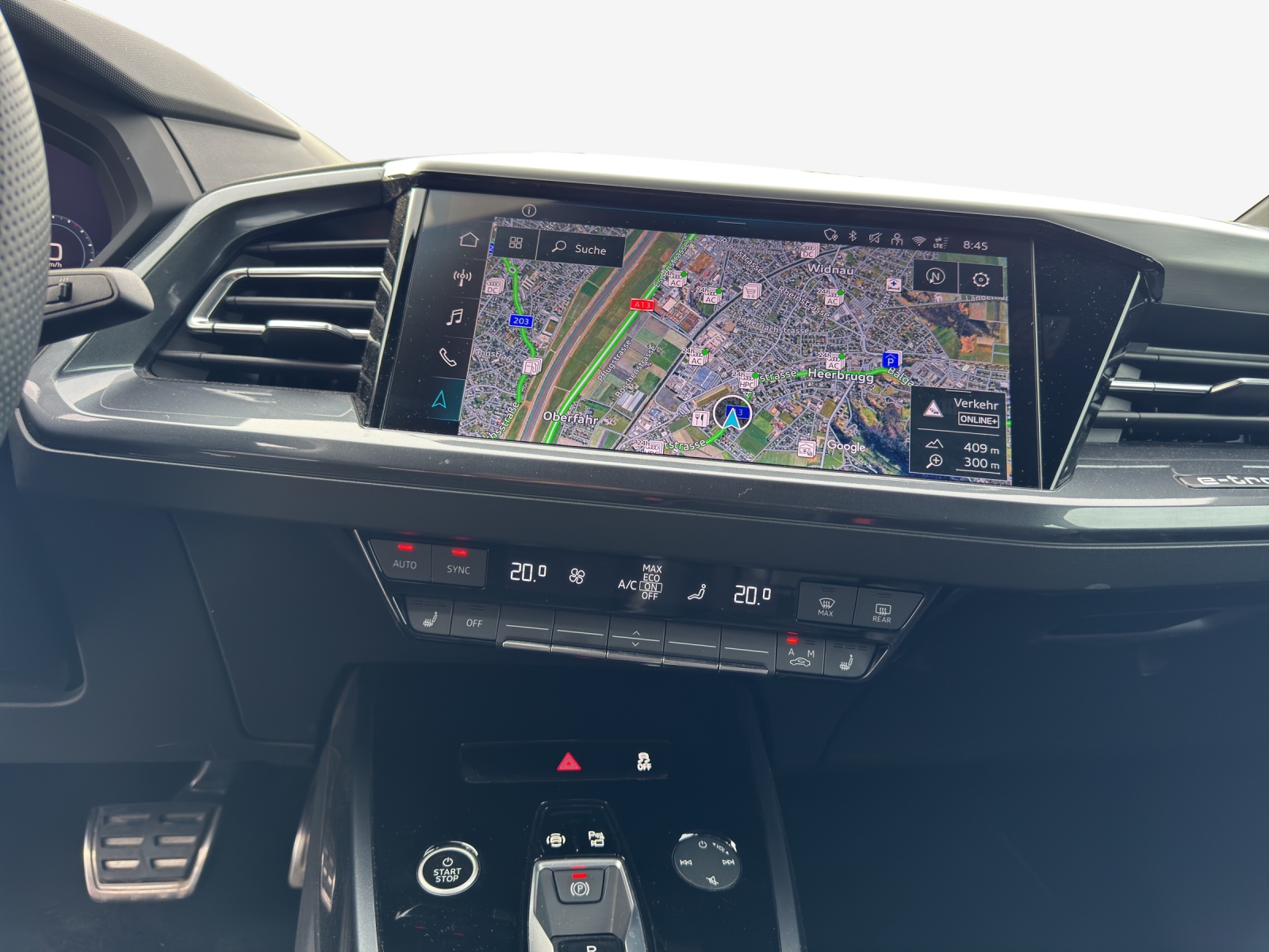 AUDI Q4 e-tron 45 Attraction quattro-image-10