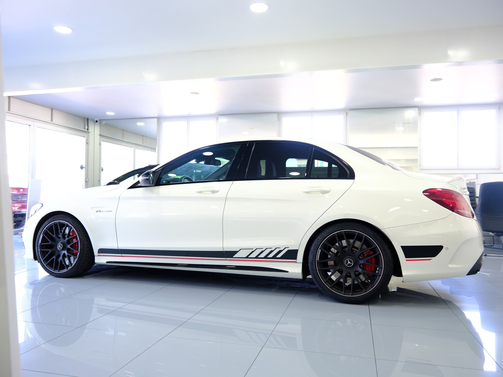 MERCEDES-BENZ C 63 S AMG Speedshift-image-6