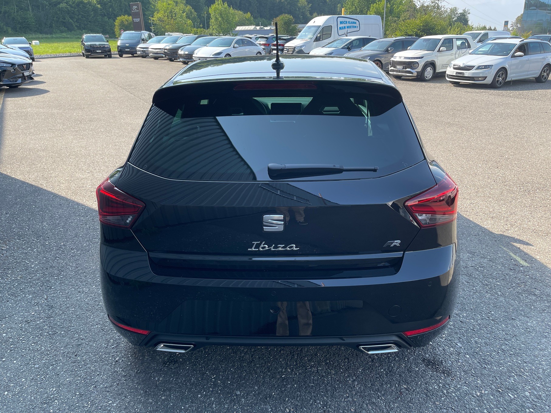 SEAT Ibiza 1.5 EcoTSI 75 Edition DSG-image-3