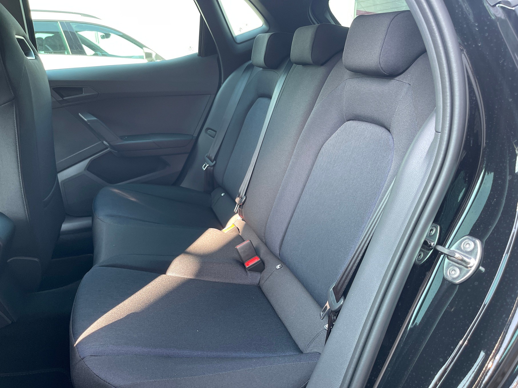SEAT Ibiza 1.5 EcoTSI 75 Edition DSG-image-4