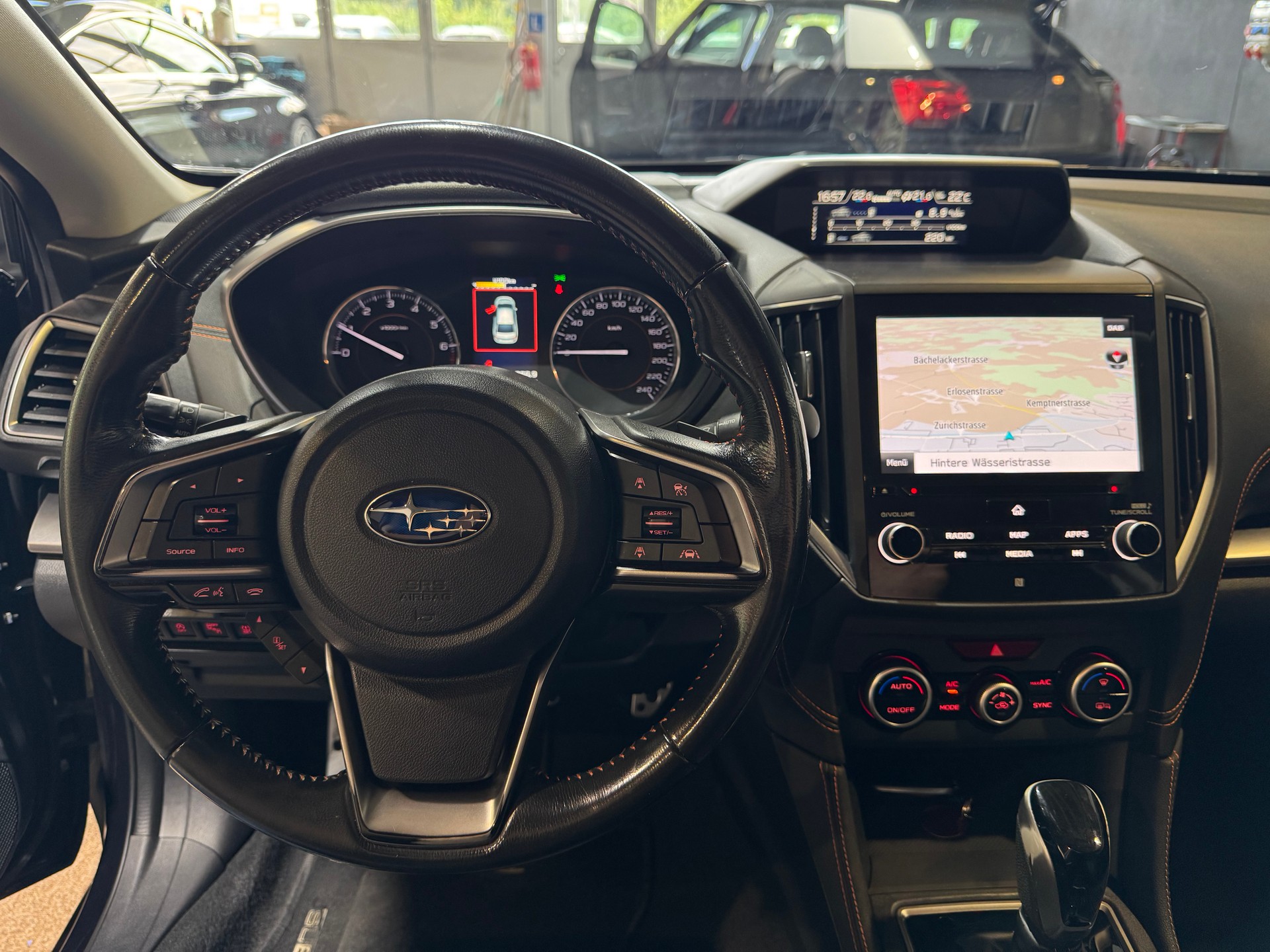 SUBARU XV 2.0 Swiss Plus AWD Lineartronic-image-16