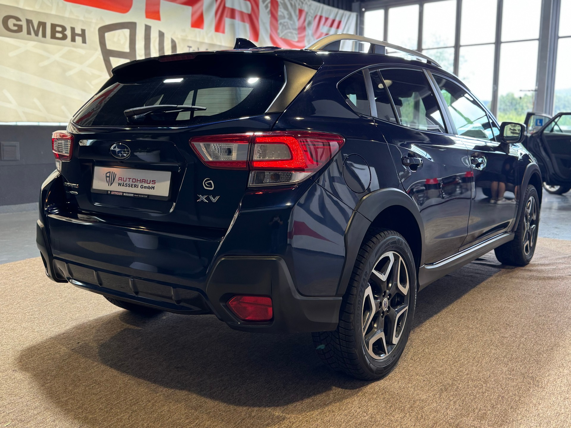 SUBARU XV 2.0 Swiss Plus AWD Lineartronic-image-6