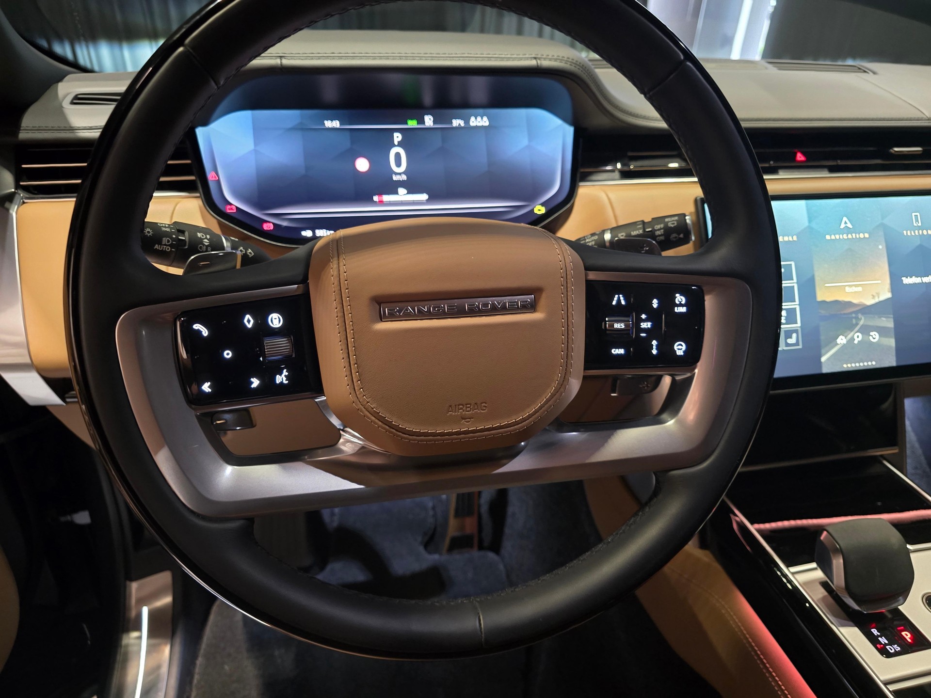 LAND ROVER Range Rover 4.4 V8 Autobiography-image-7