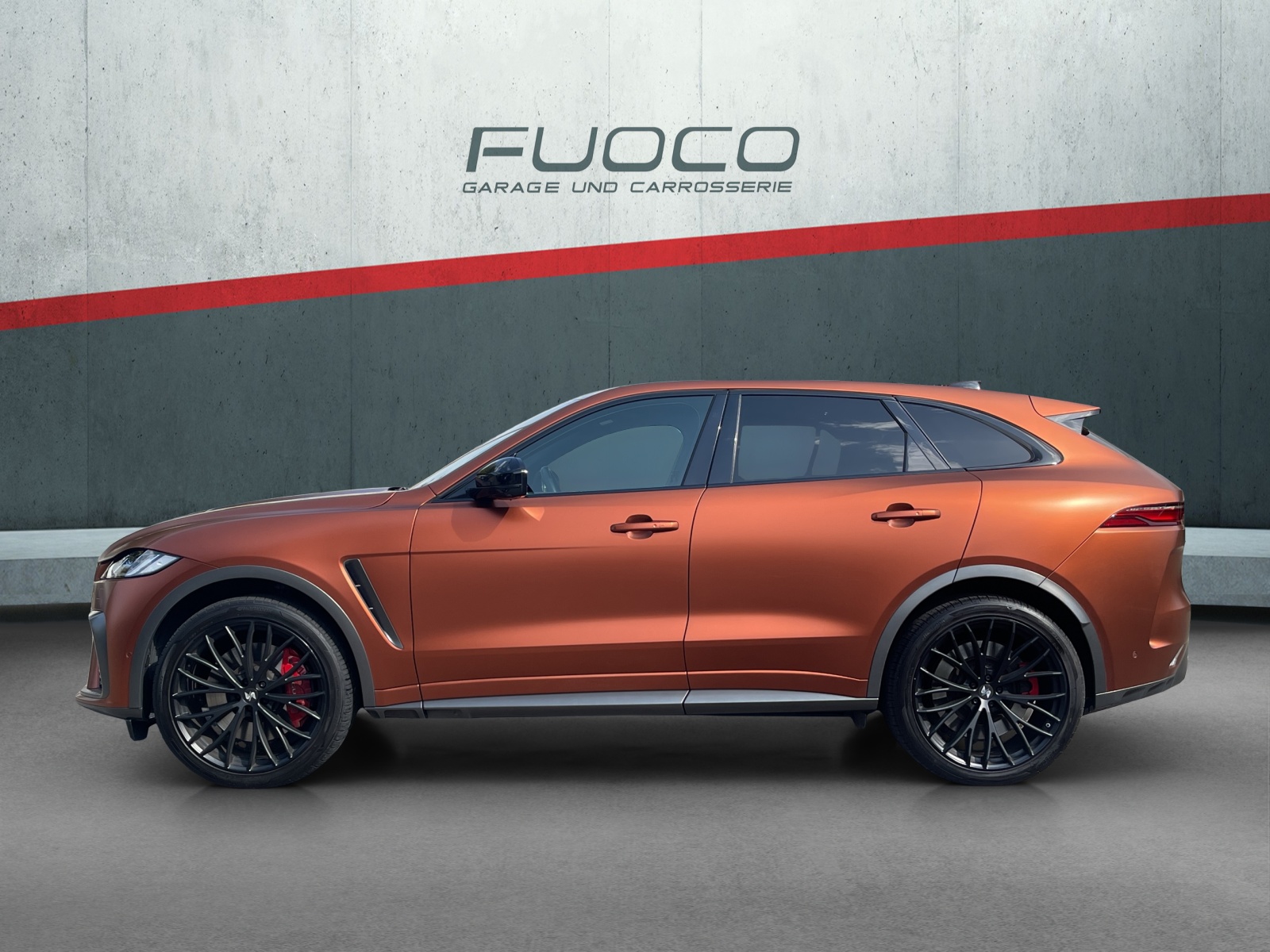 JAGUAR F-Pace 5.0 V8 SVR AWD Automatik-image-5