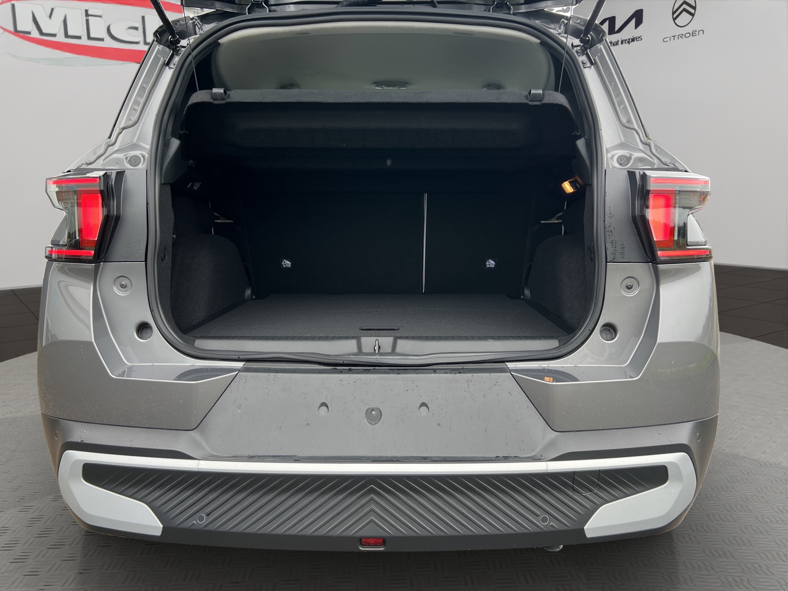 CITROEN C3 Aircross 1.2 Hybrid Max Automat / Citroën Advanced Comfort Fahrwerk & Advanced Komfort Sitze / CH-Herstellergarantie-image-14