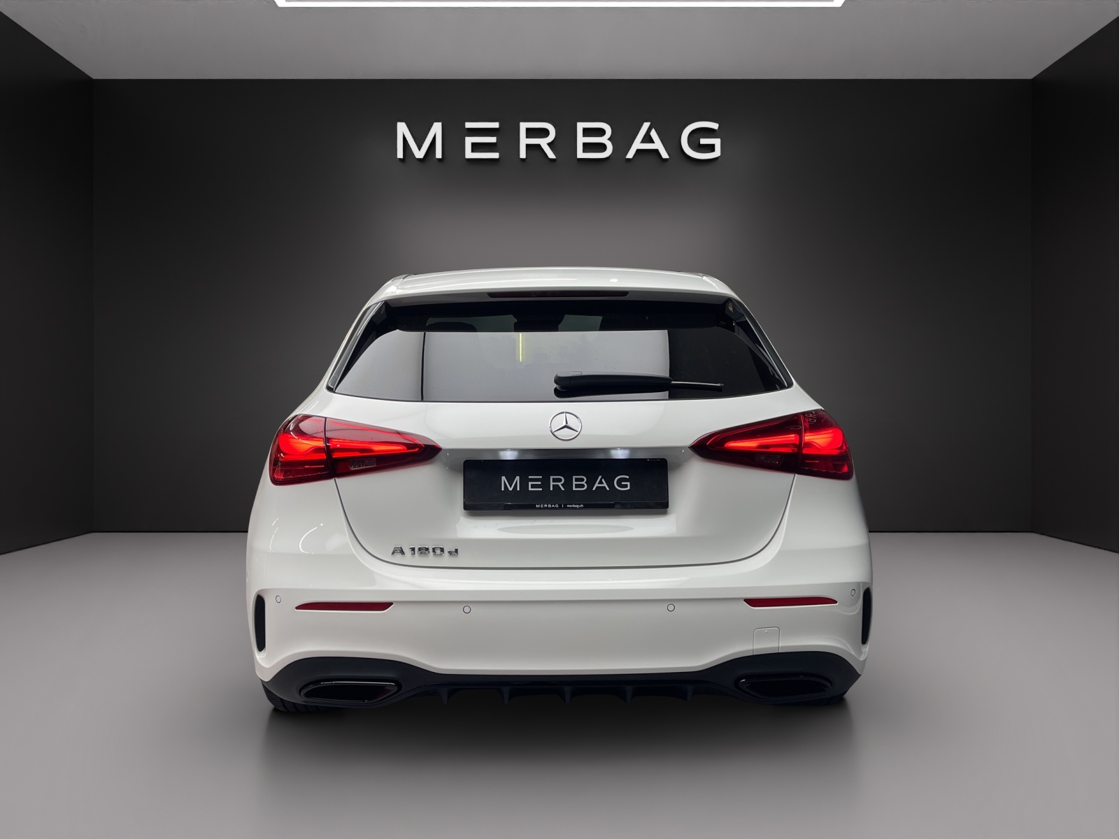 MERCEDES-BENZ A 180 d 8G-DCT-image-4