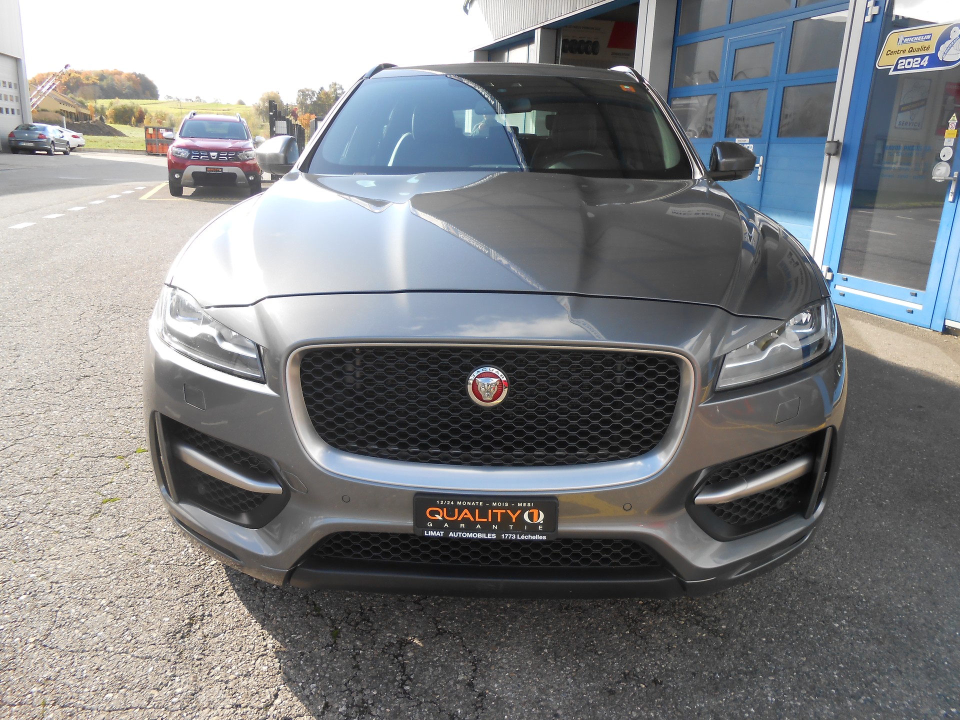 JAGUAR F-Pace 3.0 TD R-Sport AWD Automatik-image-2