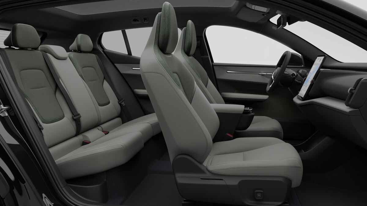 VOLVO EX30 CC Cross Country E60 Twin Ultra Performance AWD-image-12