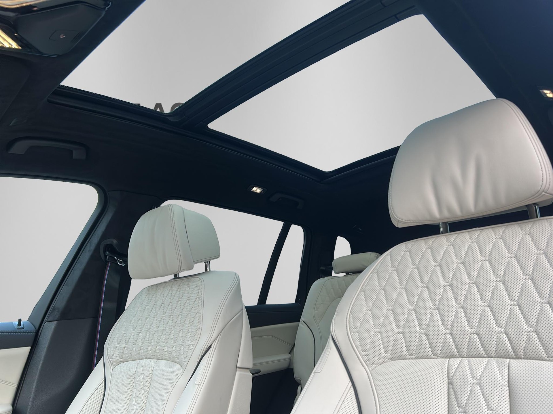 BMW X7 40d xDrive M Sport Pro-image-16
