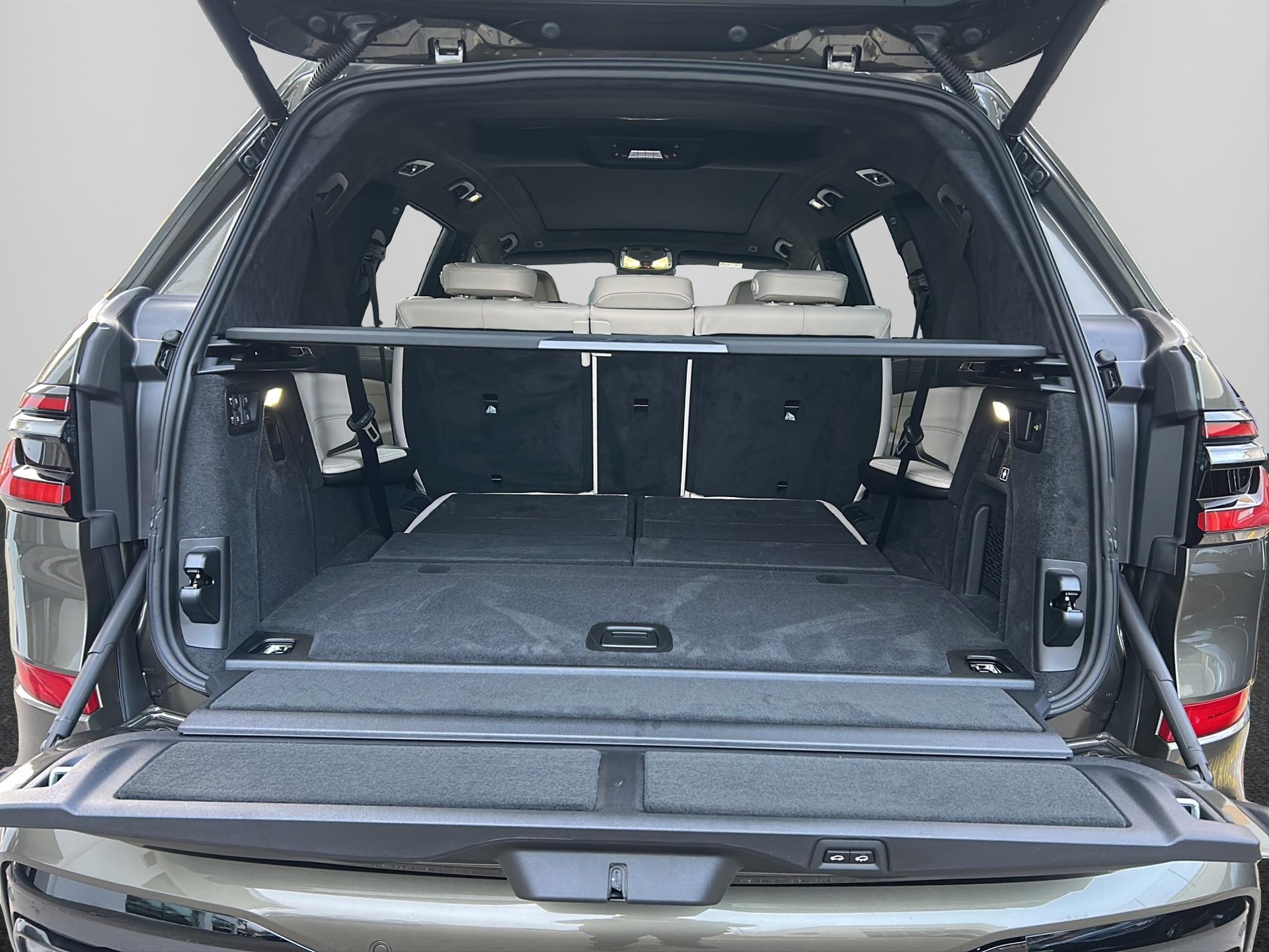 BMW X7 40d xDrive M Sport Pro-image-23