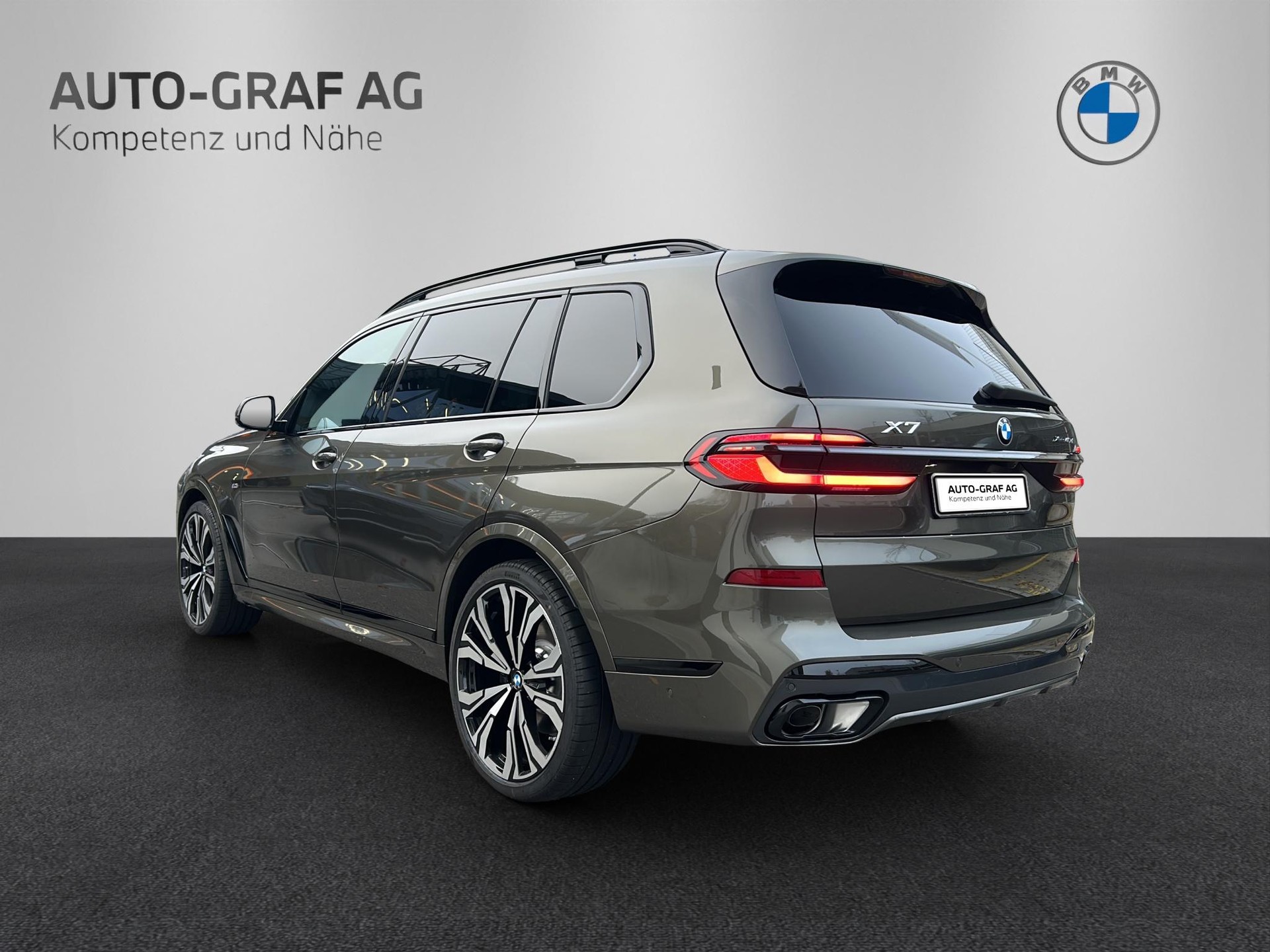 BMW X7 40d xDrive M Sport Pro-image-2