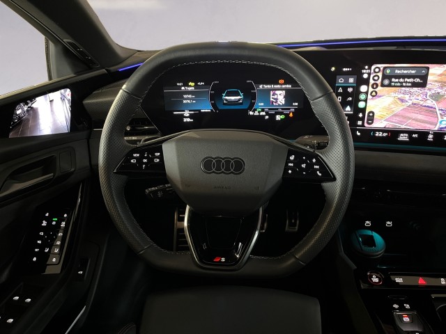 AUDI S6 Avant e-tron quattro-image-12