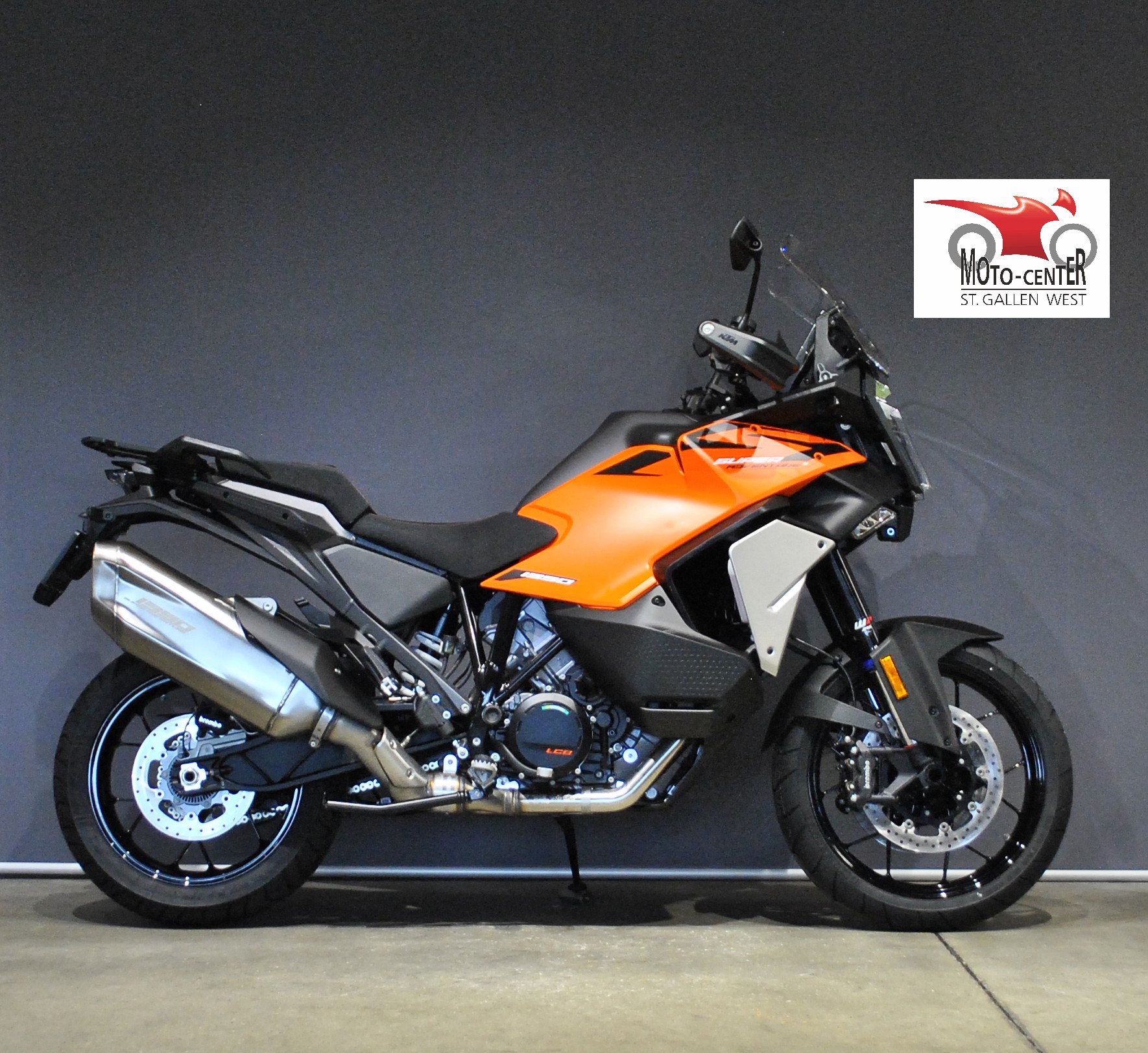 KTM 1390 Super Adventure S EVO-showroom-element-1