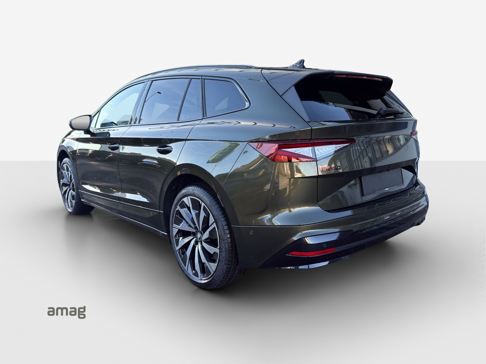 SKODA Enyaq 85x Sportline 4x4-image-2
