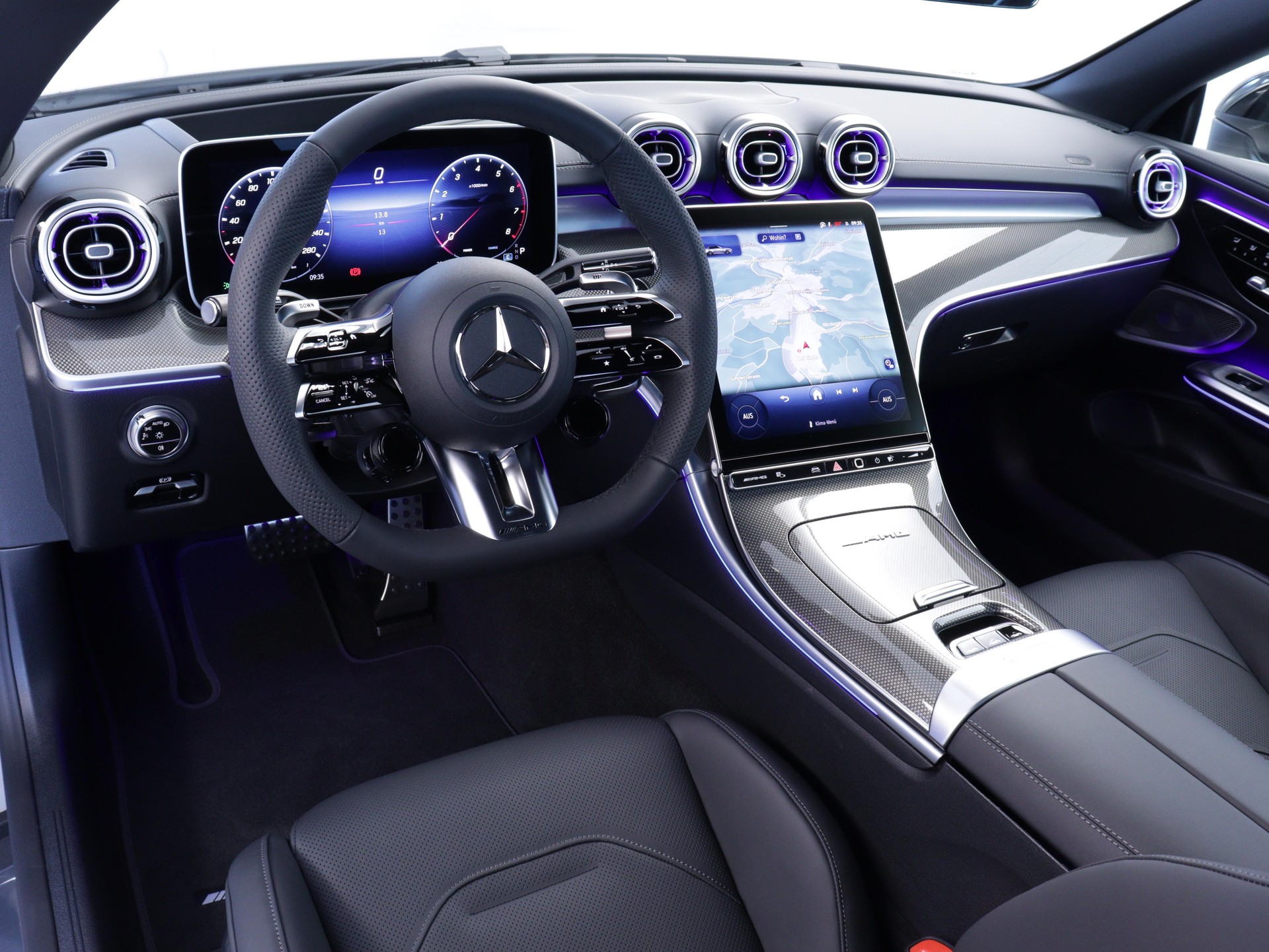 MERCEDES-BENZ CLE 53 AMG 4matic+ Cabriolet-image-12