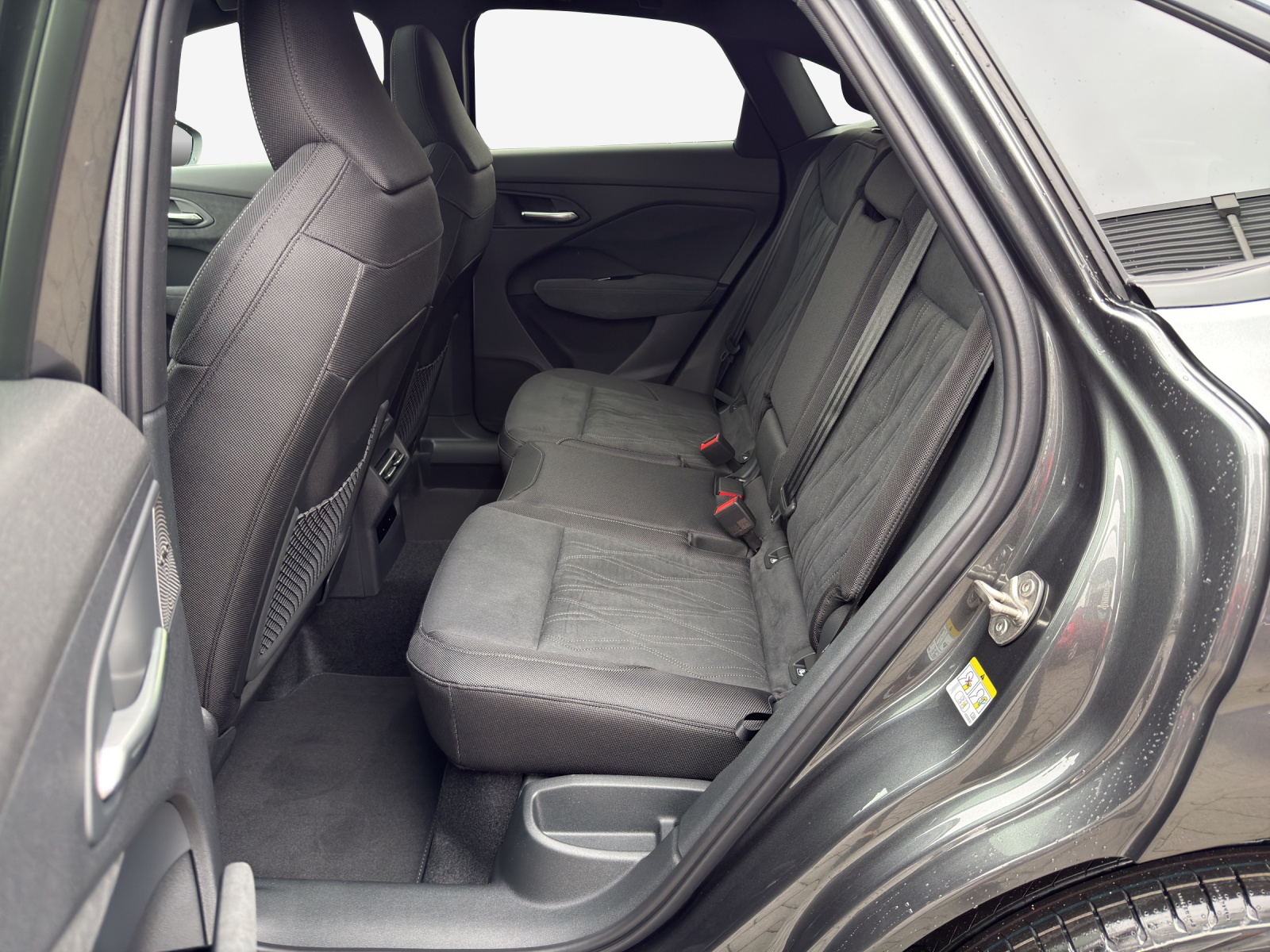 AUDI Q3 Sportback TFSI quattro 195 kW S tronic-image-11