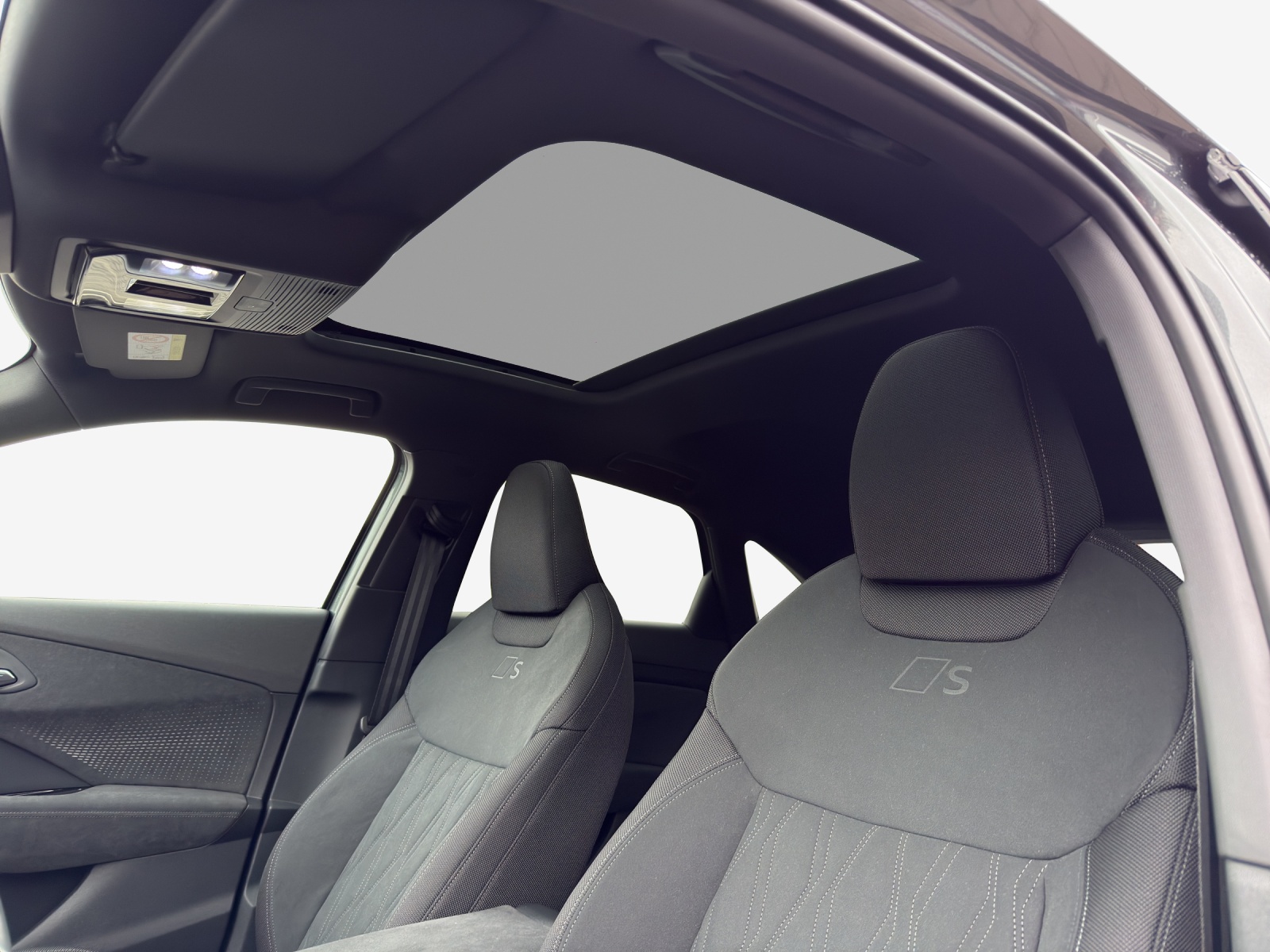 AUDI Q3 Sportback TFSI quattro 195 kW S tronic-image-14