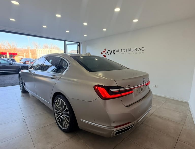 BMW 750Ld xDrive Steptronic, Foto 3 von 16