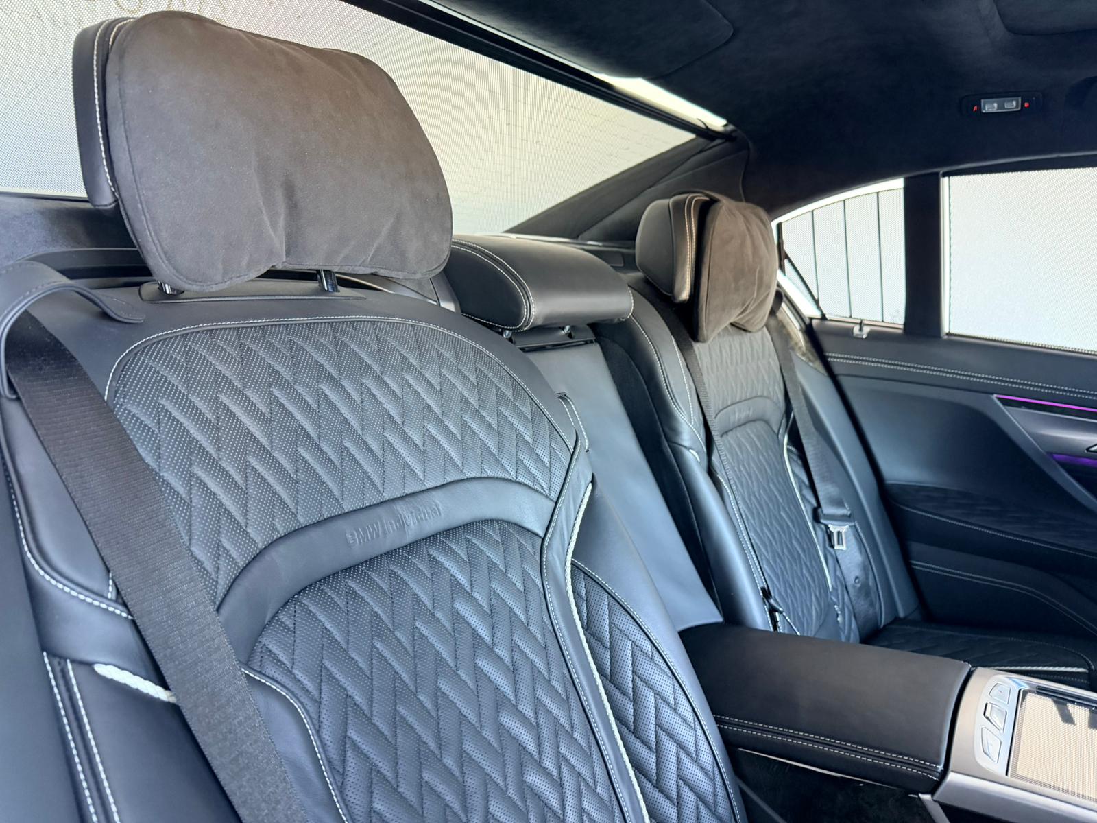 BMW 750Ld xDrive Steptronic*VOLL AUSSTATTUNG*-image-13