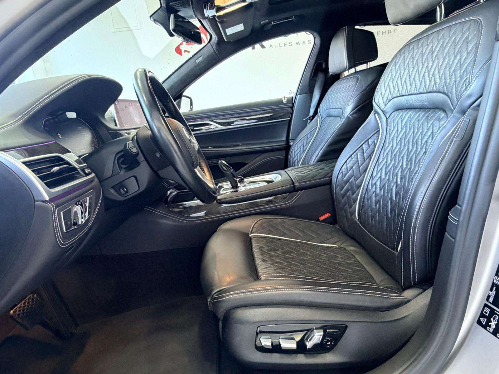 BMW 750Ld xDrive Steptronic*VOLL AUSSTATTUNG*-image-5