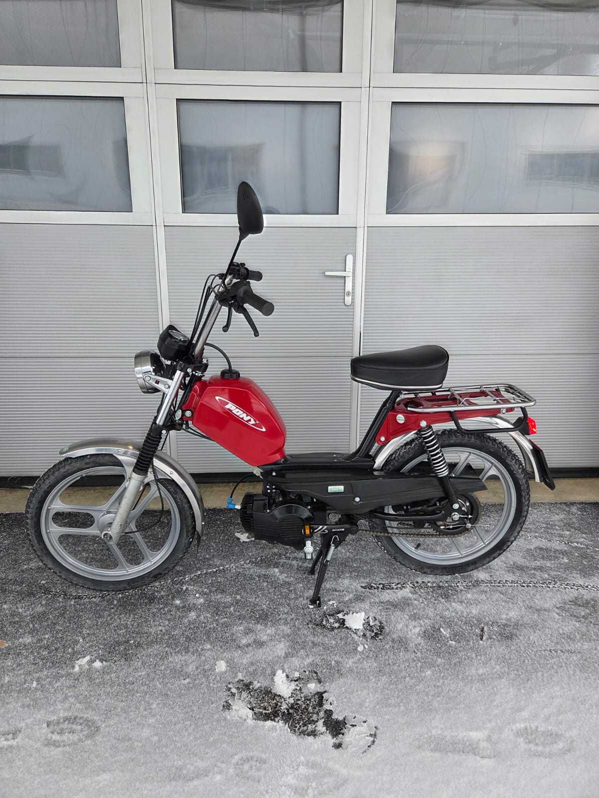 PONY GTX 521 ab grossem Service