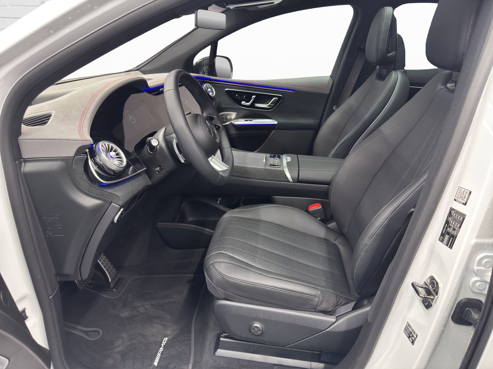 MERCEDES-BENZ EQE 500 Excellence AMG Line-image-6