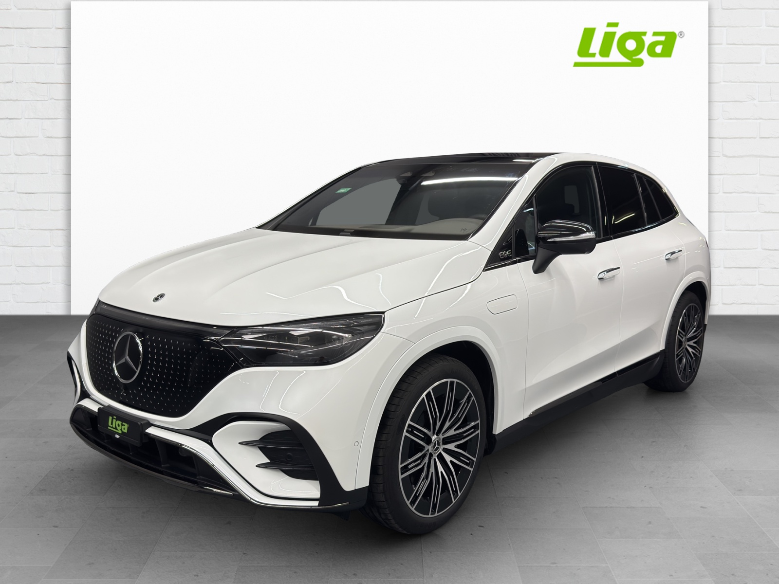 MERCEDES-BENZ EQE 500 Excellence AMG Line-showroom-element-1