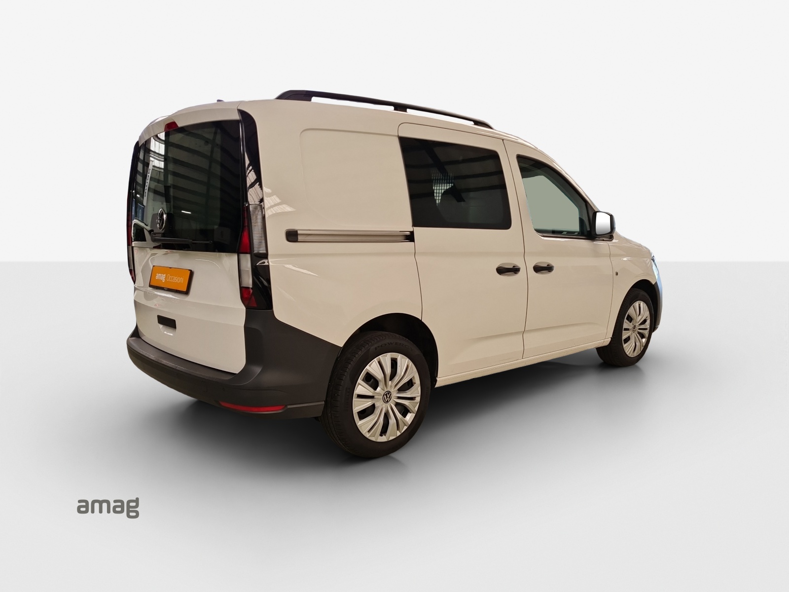 VW Caddy Cargo 2.0TDI-image-3