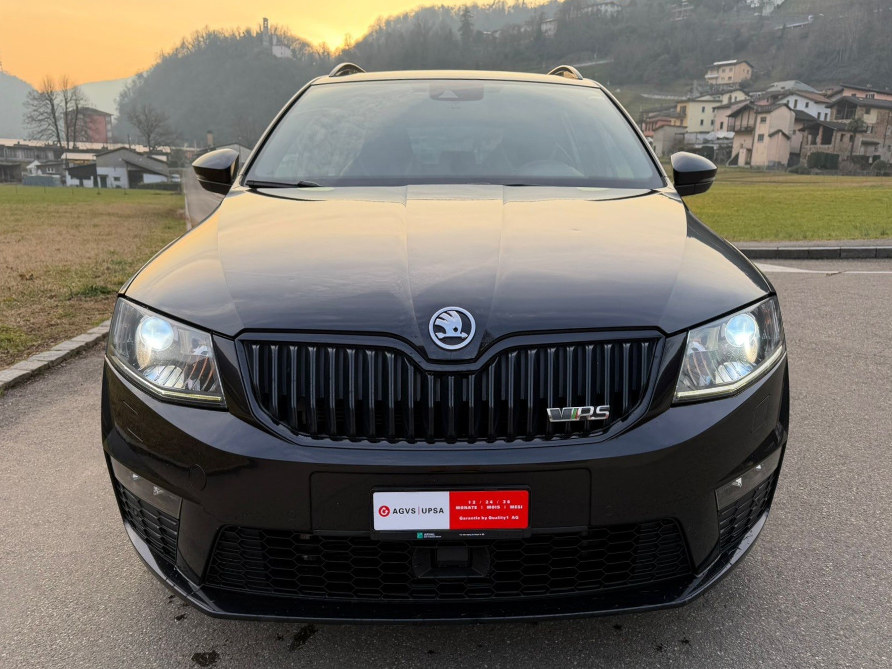 SKODA Octavia Combi 2.0 TDI RS DSG-image-4