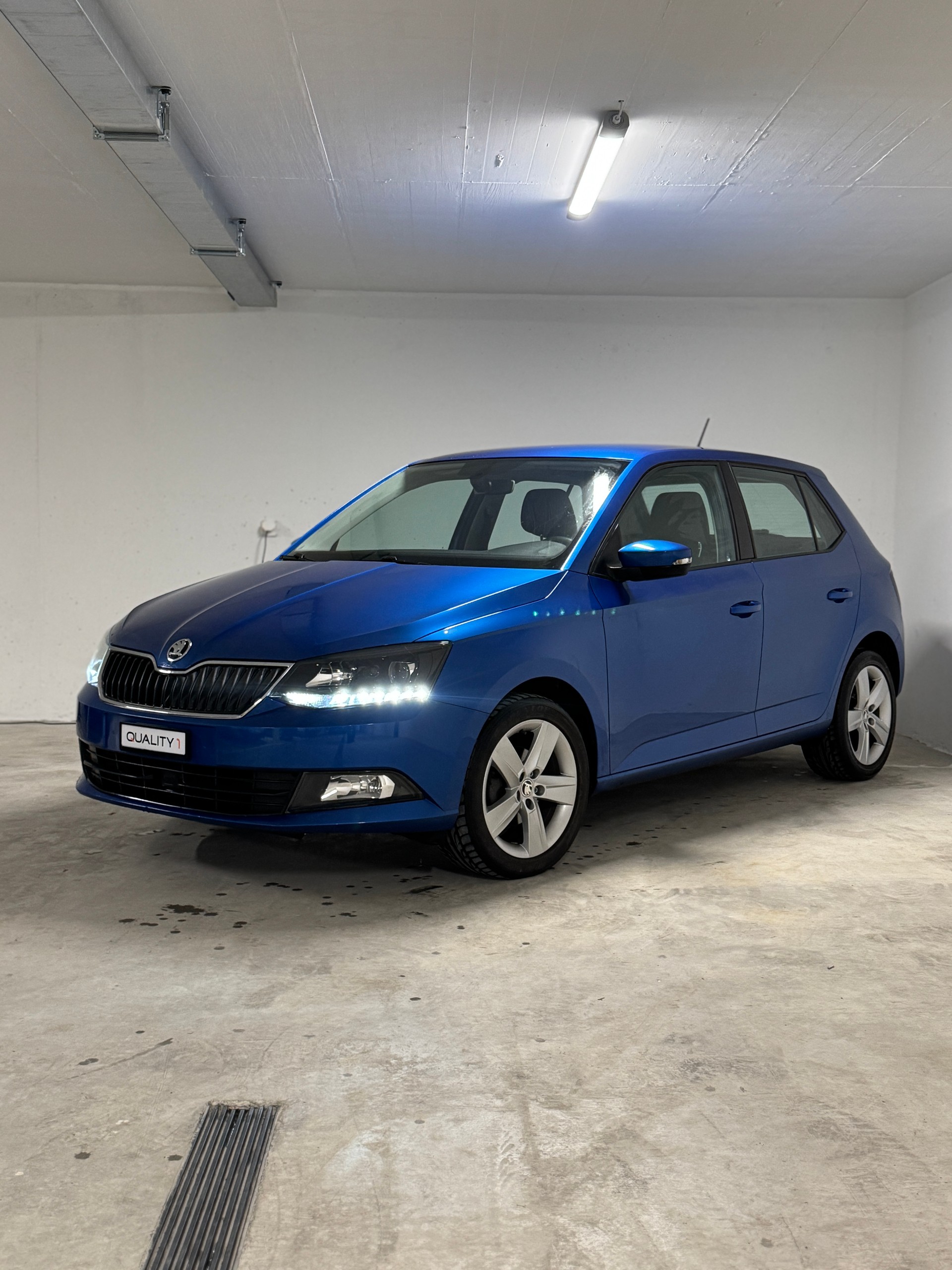 SKODA Fabia 1.2 TSI Ambition-image-0