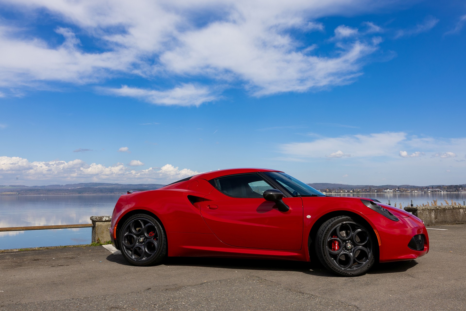 ALFA ROMEO 4C 1750 TBi TCT-image-2