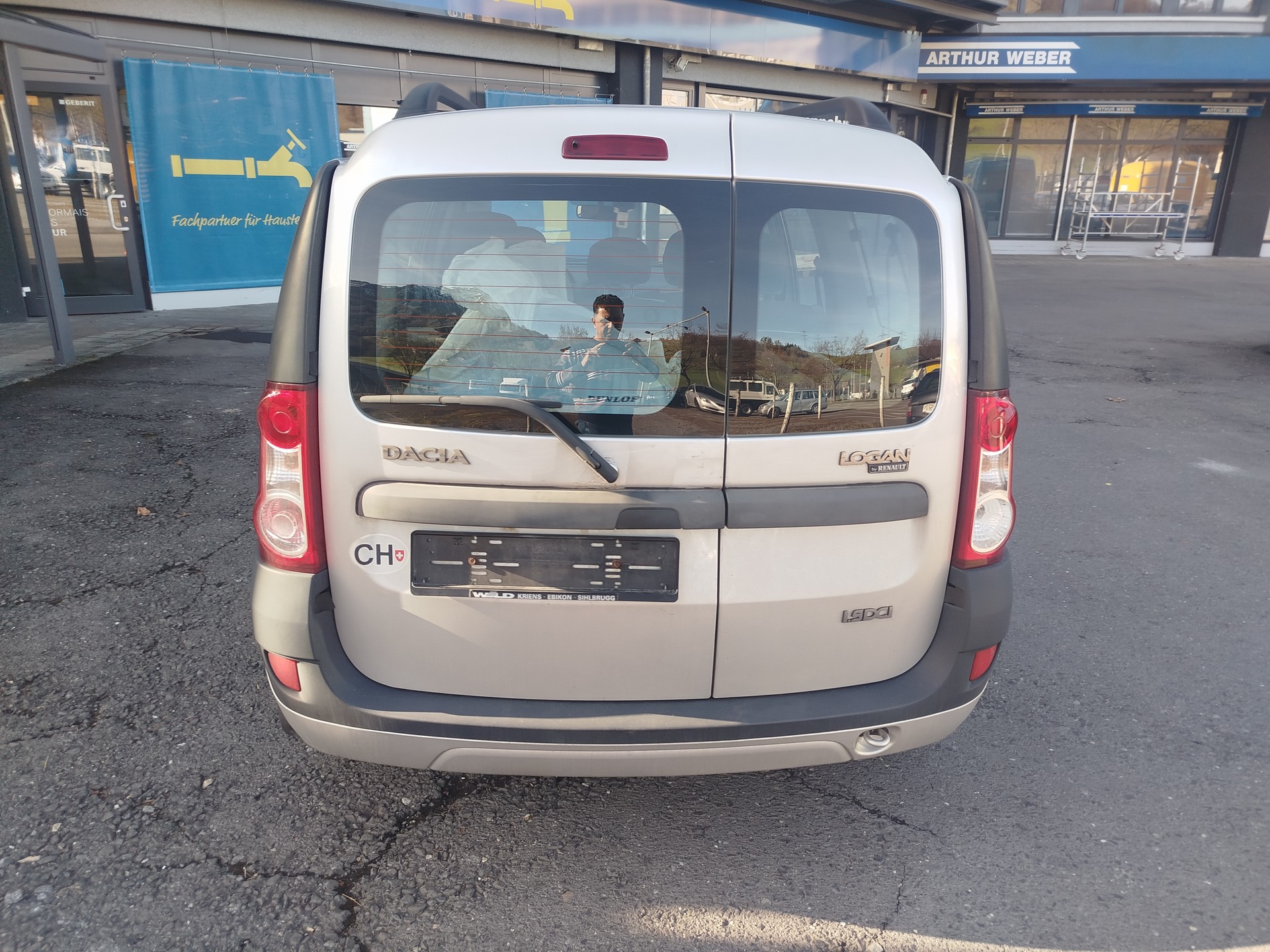 DACIA Logan 1.5 dCi Ambiance-image-4