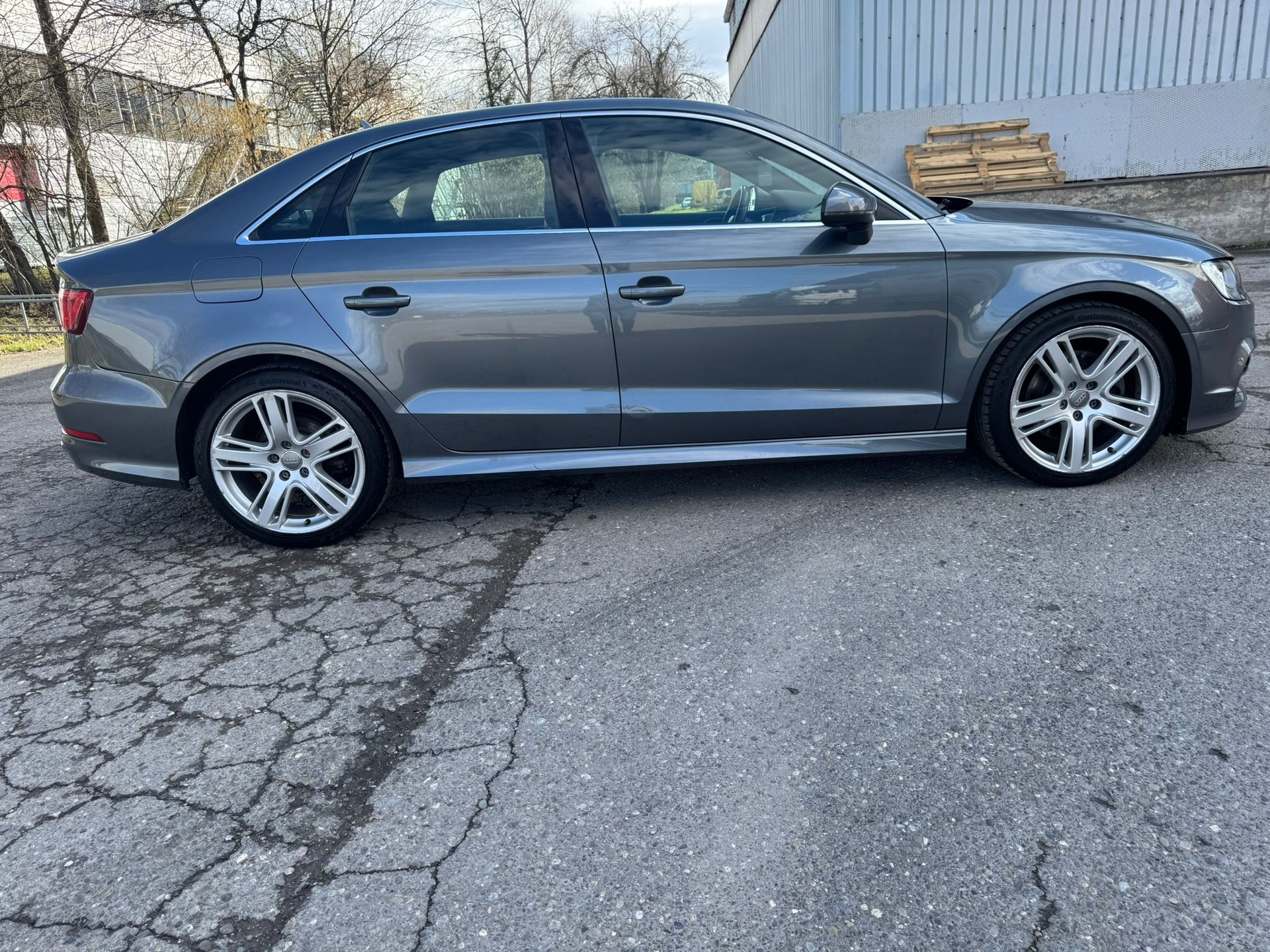 AUDI A3 Sedan 1.8 TFSI Attraction S-tronic-image-8