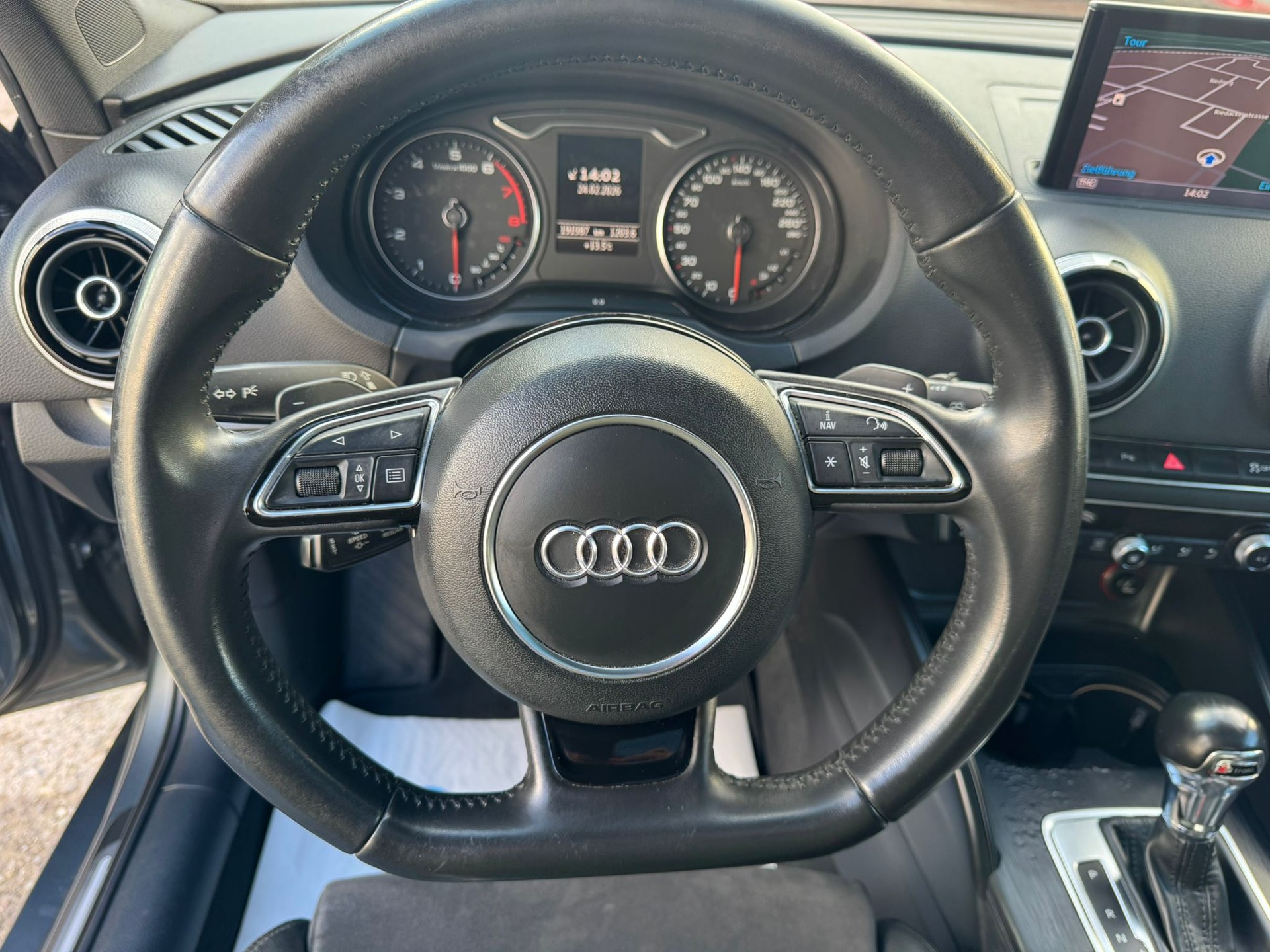 AUDI A3 Sedan 1.8 TFSI Attraction S-tronic-image-19