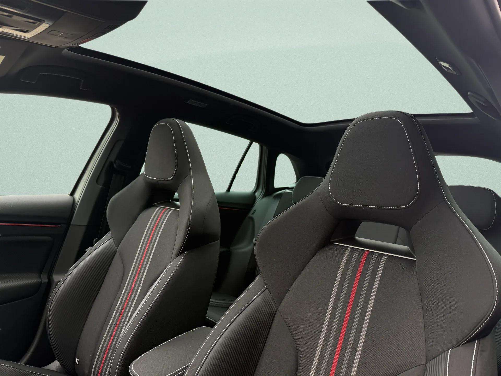 SKODA Scala 1.0 TSI Monte Carlo DSG-image-11