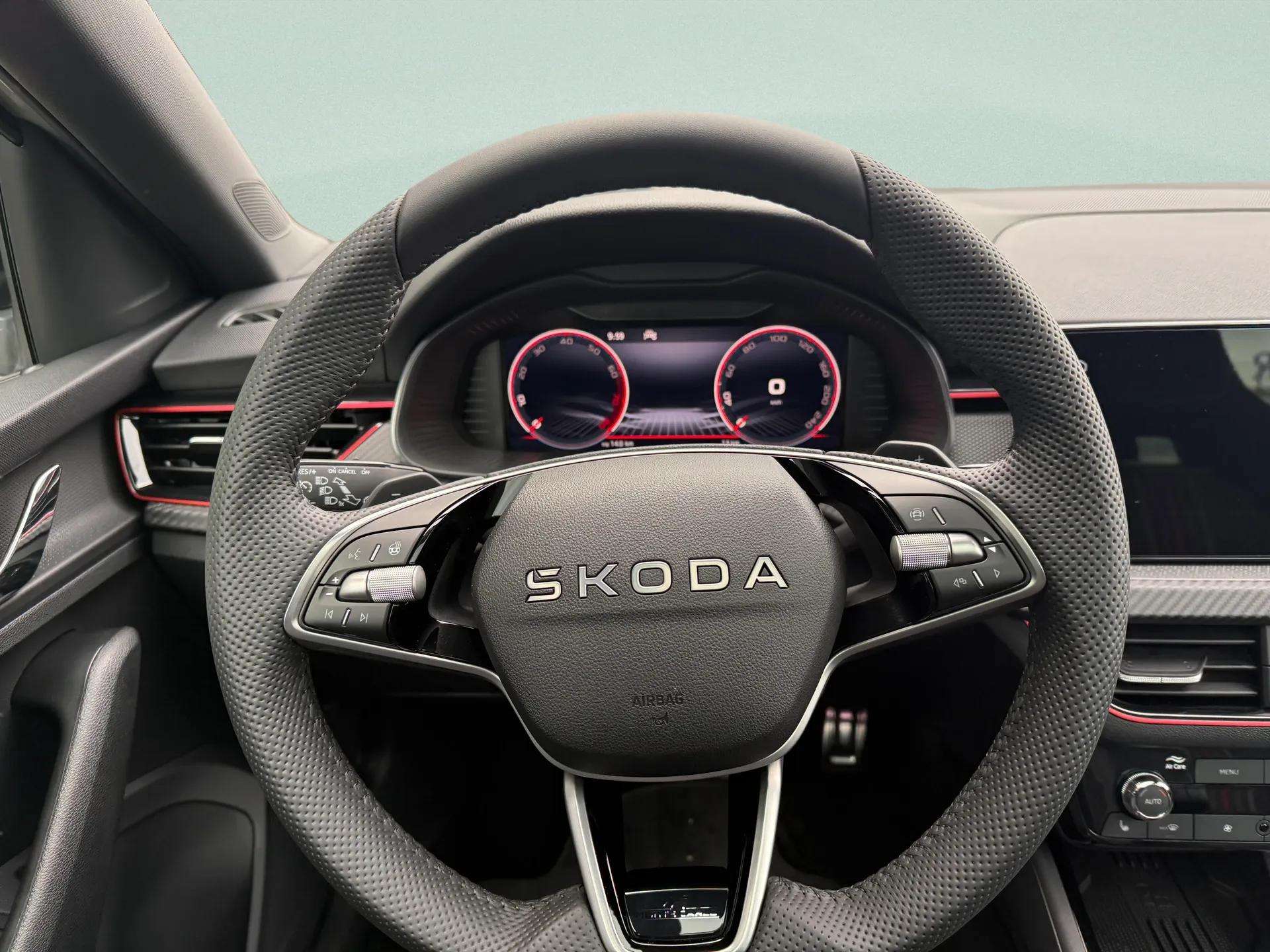 SKODA Scala 1.0 TSI Monte Carlo DSG-image-14