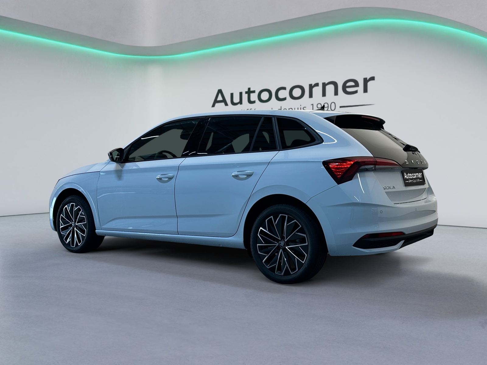 SKODA Scala 1.0 TSI Dynamic DSG-image-2