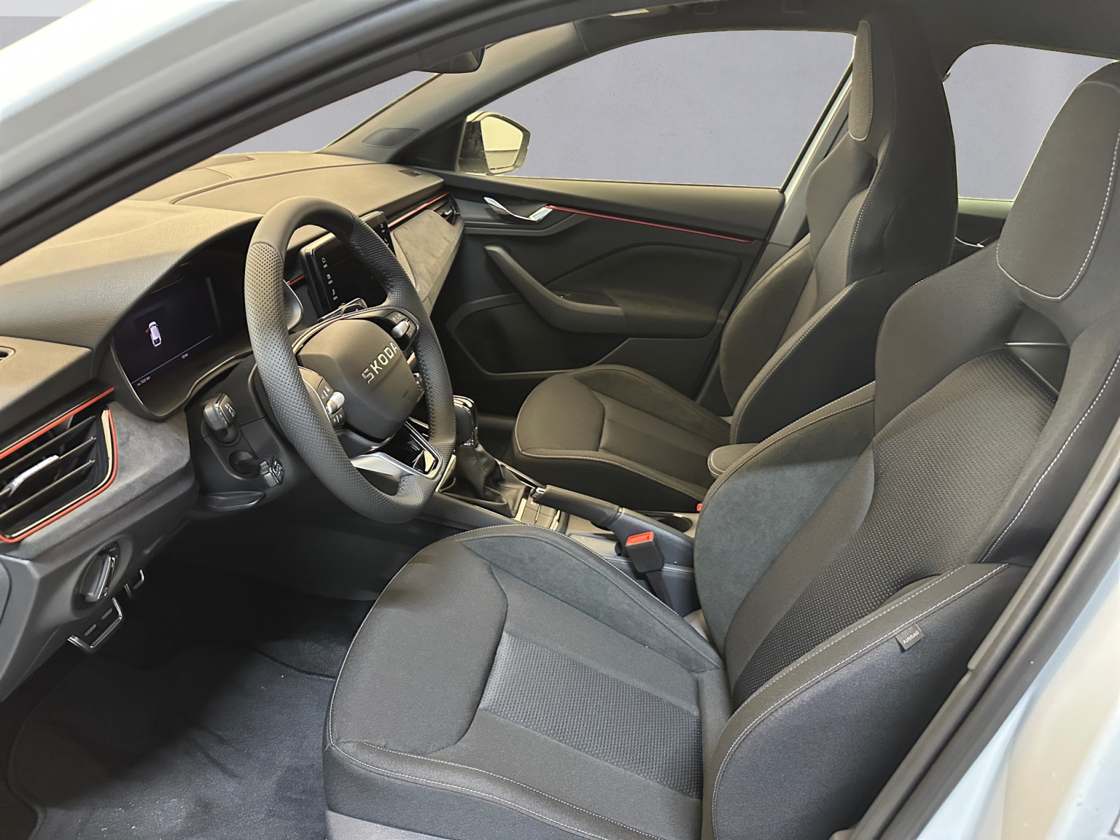SKODA Scala 1.0 TSI Dynamic DSG-image-8