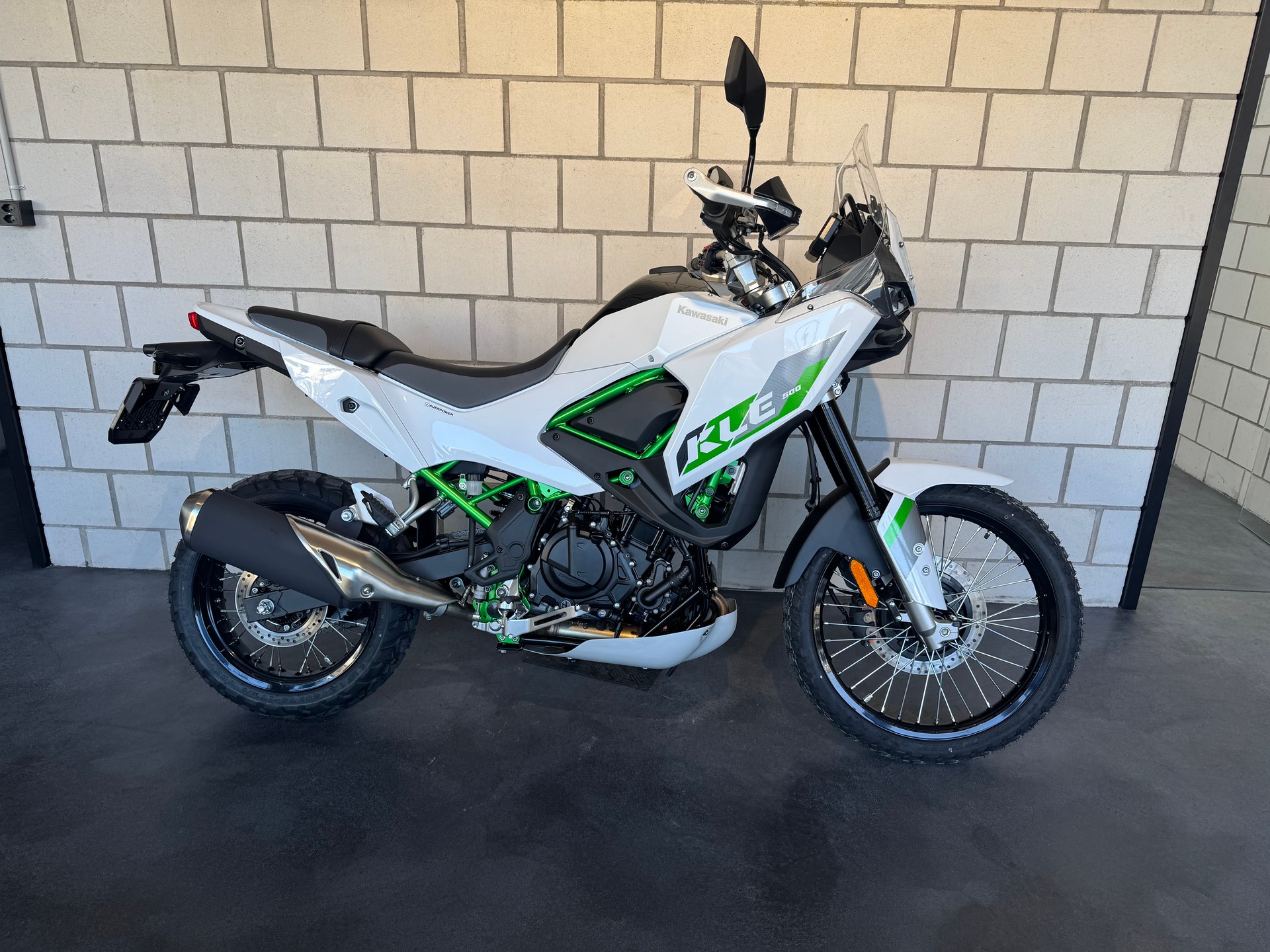 KAWASAKI KLE 500 SE-showroom-element-3