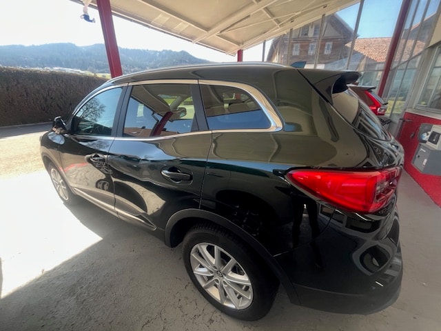 RENAULT Kadjar 1.3 16V Turbo Black Edition-image-2
