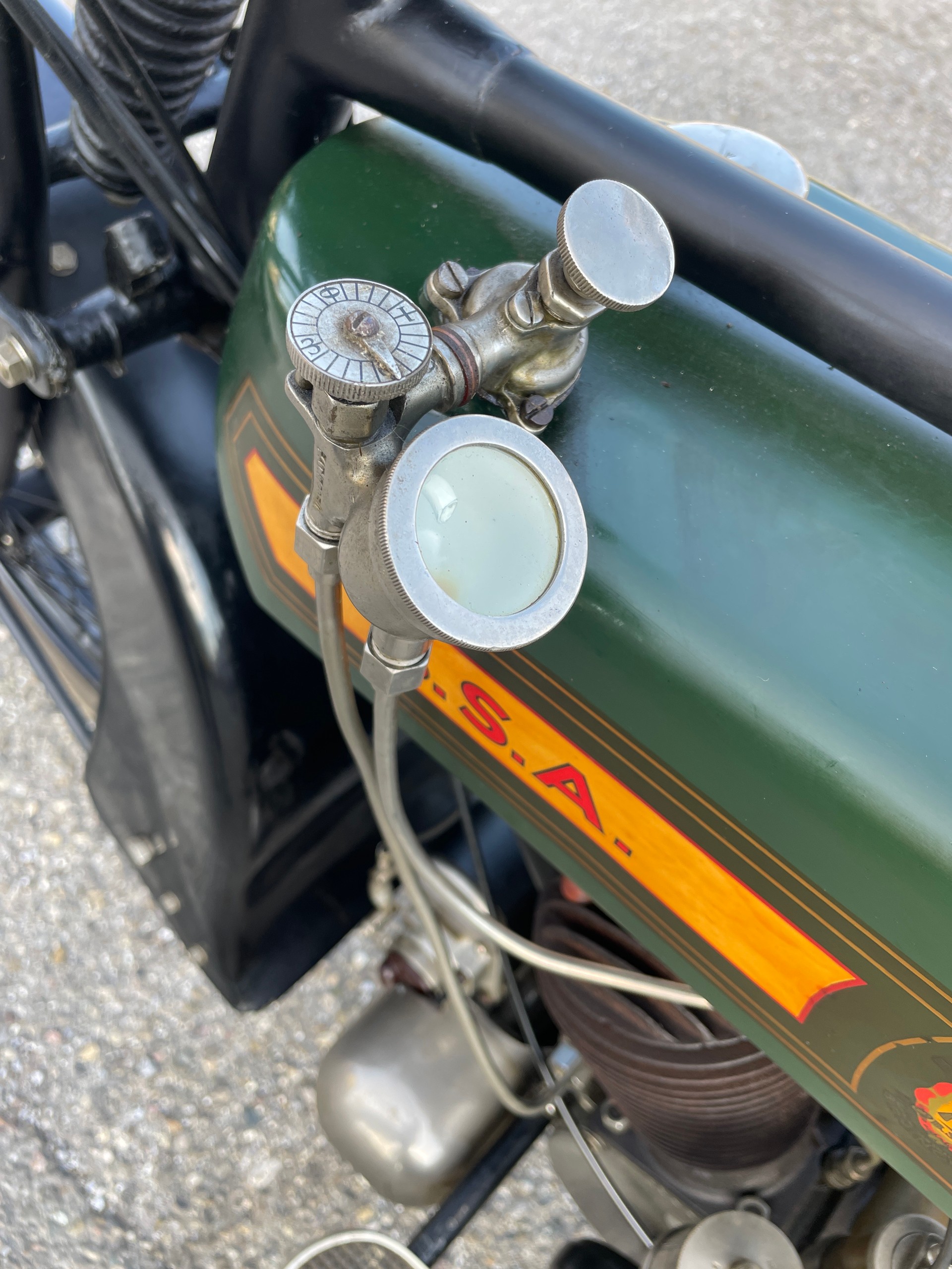 BSA V1000 / G14-image-8