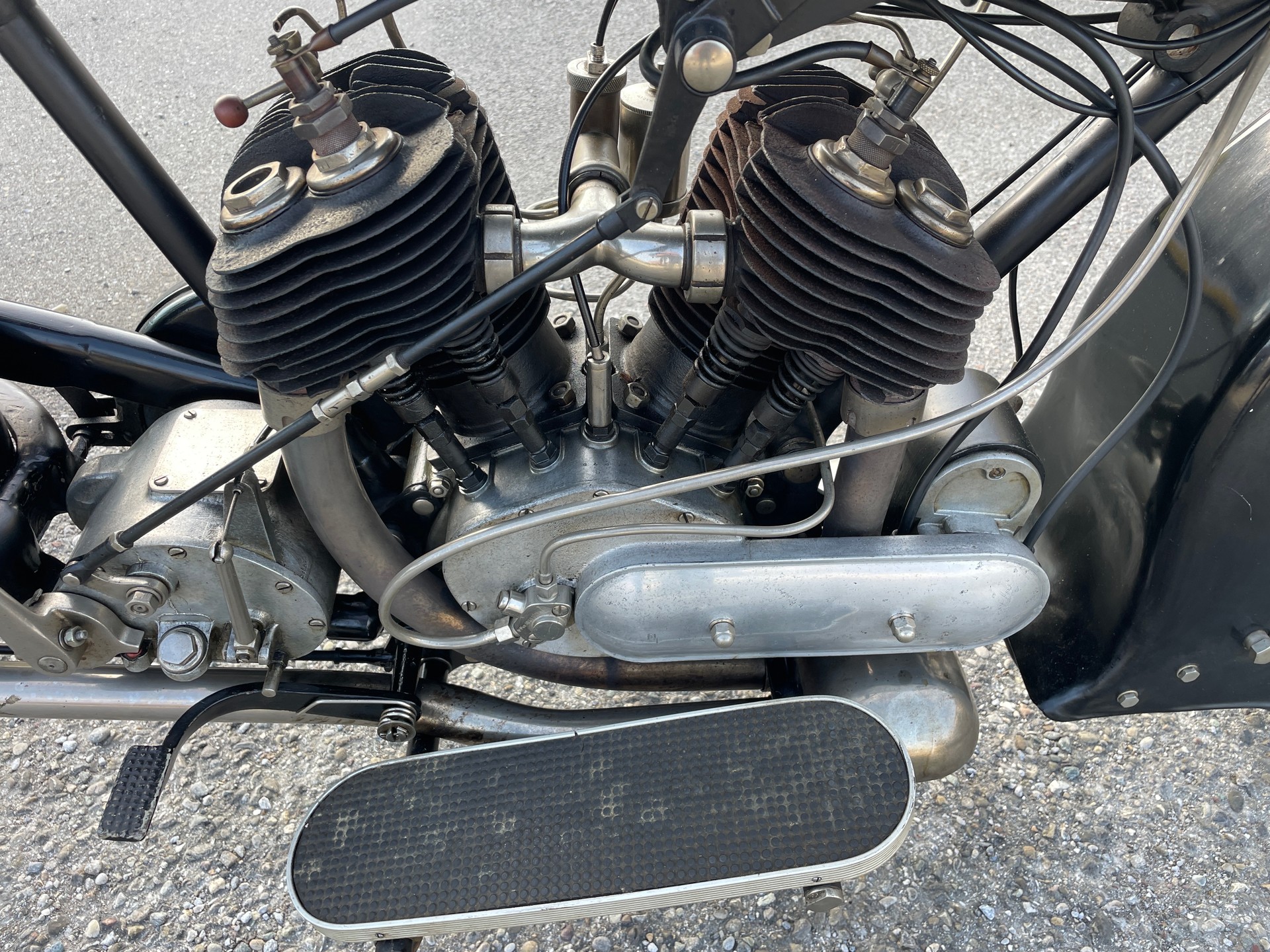 BSA V1000 / G14-image-4