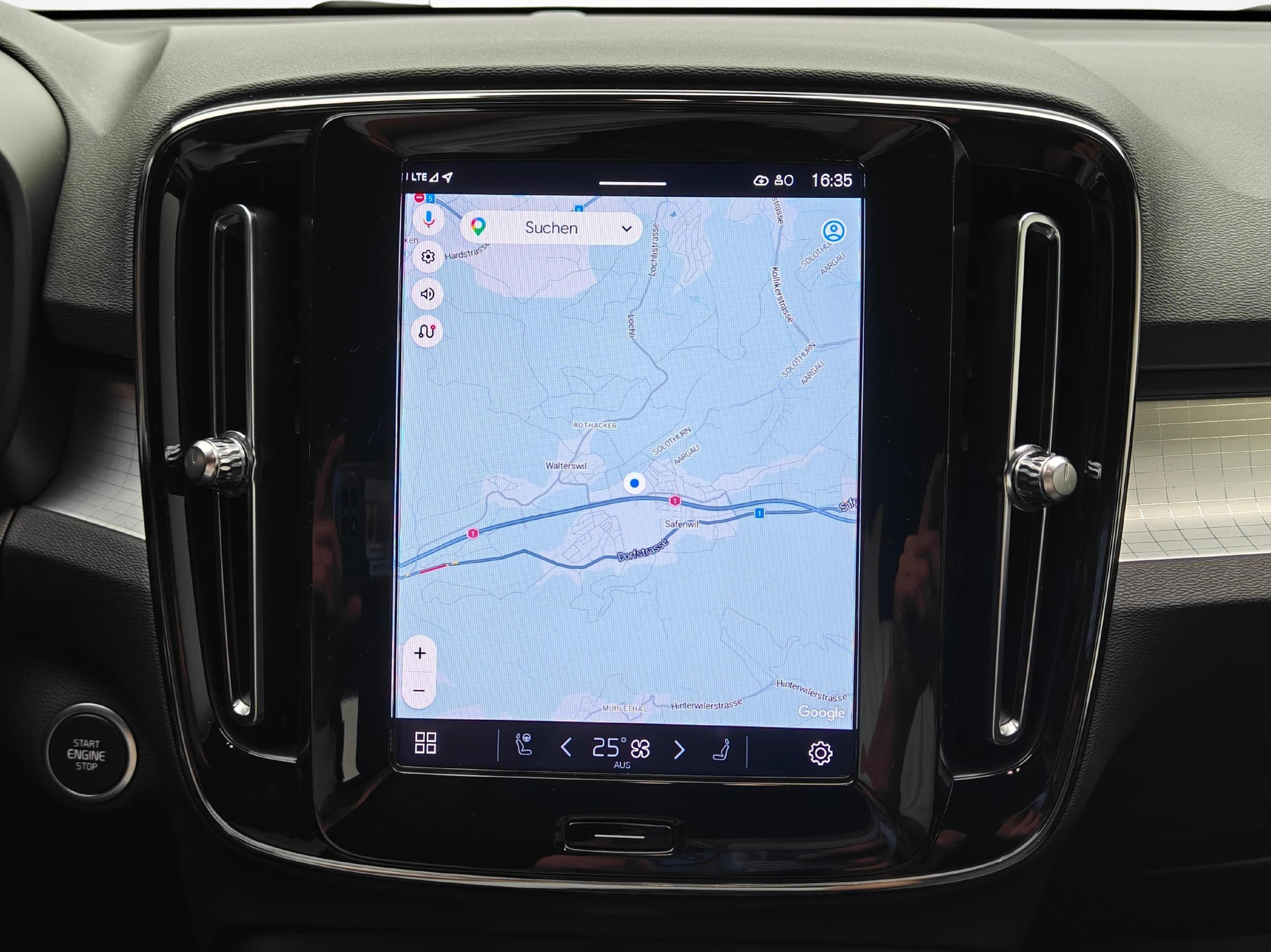 VOLVO XC40 2.0 B3 MH Core-image-12