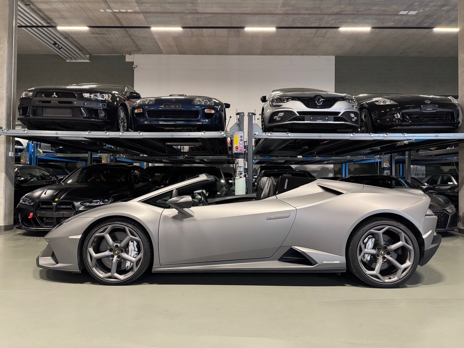 LAMBORGHINI Huracan EVO Spyder DCT *Akrapovic+garantie 03.29!*